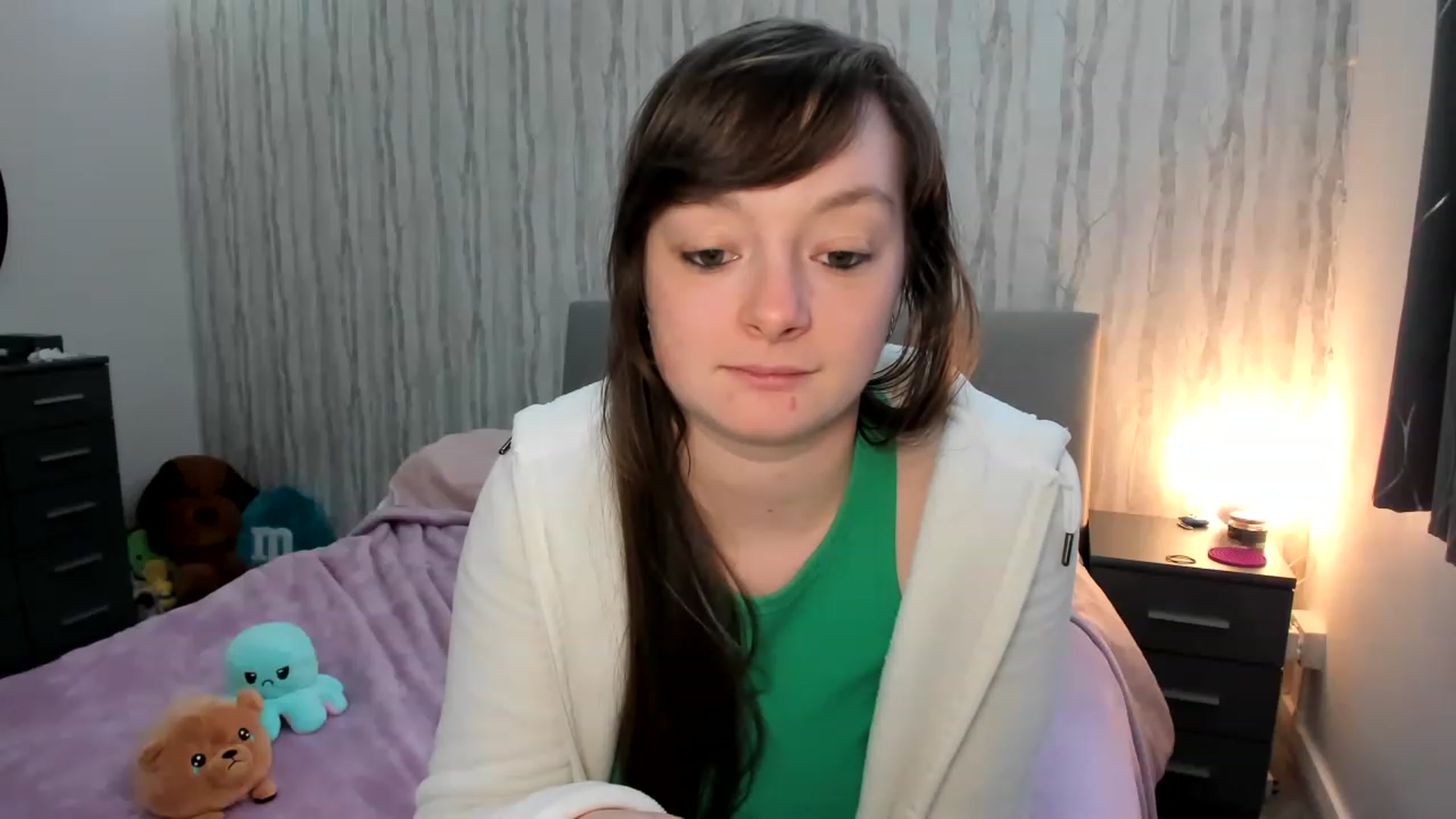 Gallery image thumbnail from JessieBear_'s myfreecams stream on, 01/19/2023, 17:44 image 13 of 20