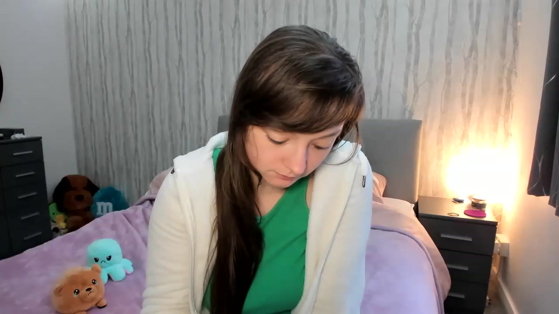 Gallery image thumbnail from JessieBear_'s myfreecams stream on, 01/19/2023, 17:44 image 12 of 20