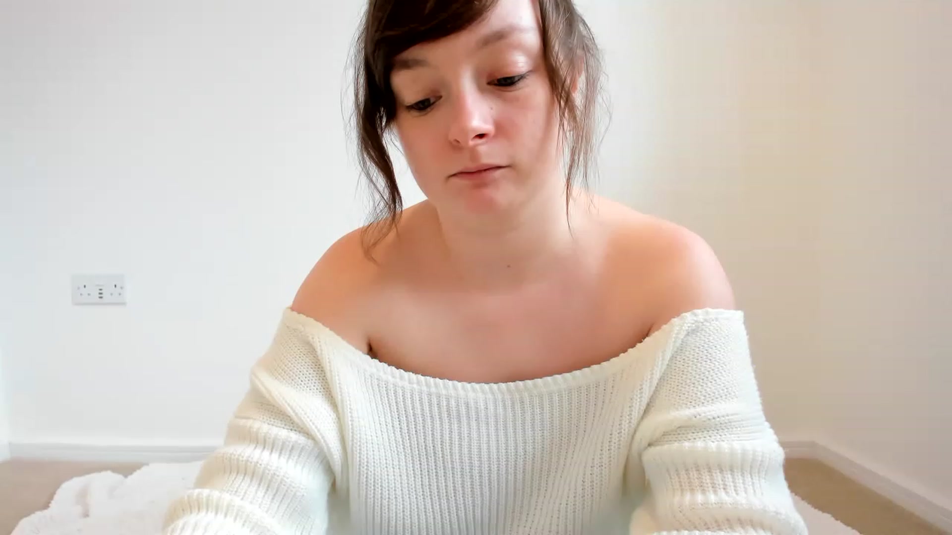 Gallery image thumbnail from JessieBear_'s myfreecams stream on, 01/25/2023, 16:41 image 8 of 20