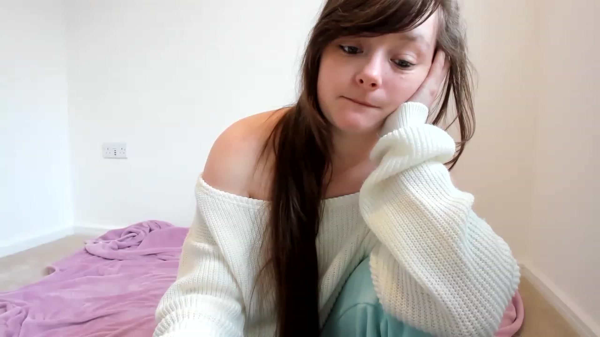 Gallery image thumbnail from JessieBear_'s myfreecams stream on, 02/15/2023, 17:05 image 10 of 20