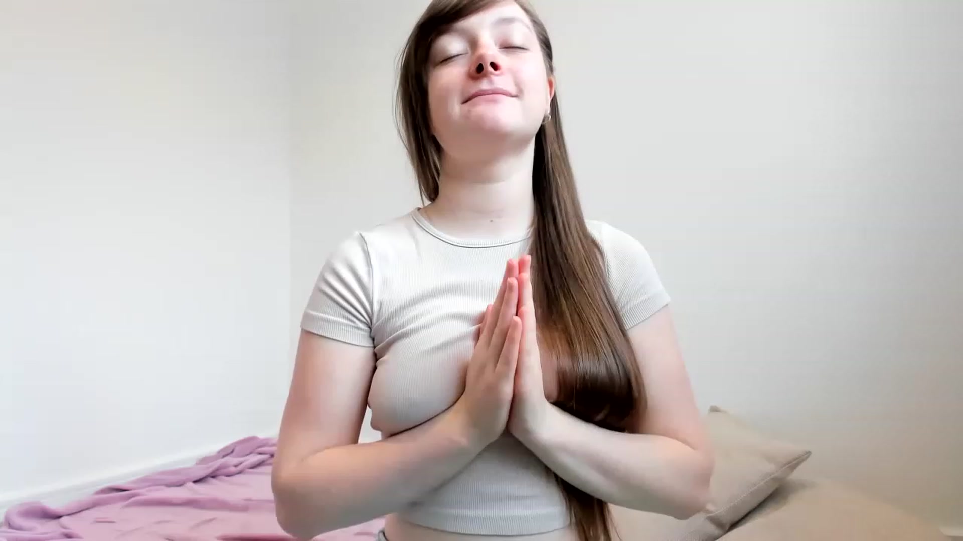 Gallery image thumbnail from JessieBear_'s myfreecams stream on, 02/22/2023, 13:14 image 13 of 20