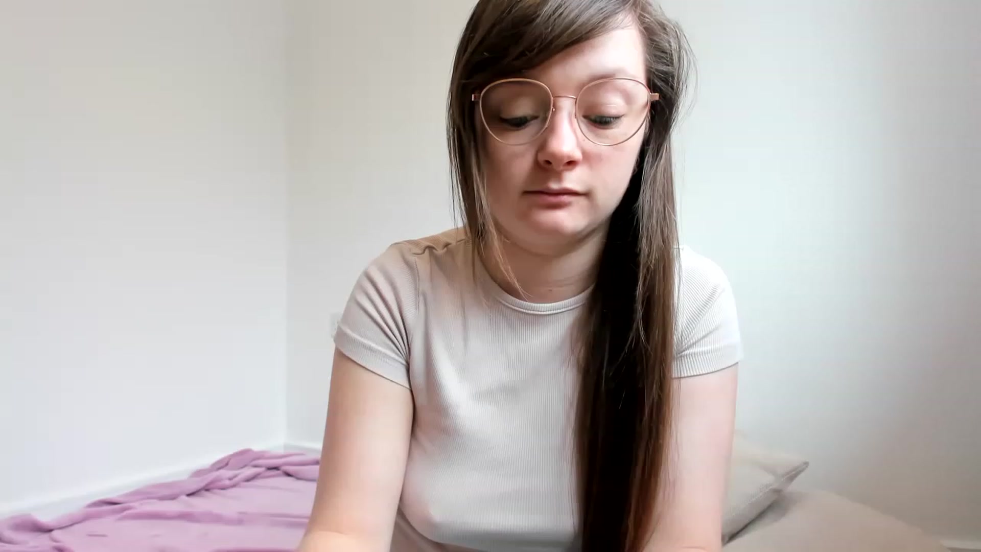 Gallery image thumbnail from JessieBear_'s myfreecams stream on, 02/22/2023, 16:13 image 3 of 20