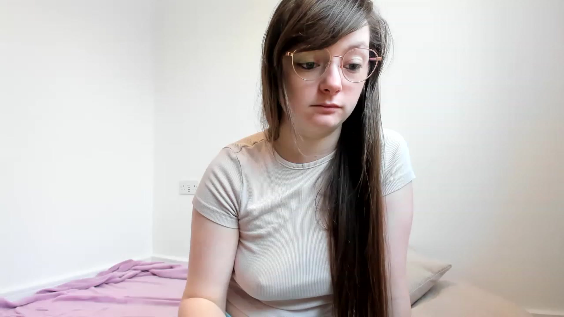 Gallery image thumbnail from JessieBear_'s myfreecams stream on, 02/22/2023, 16:13 image 5 of 20