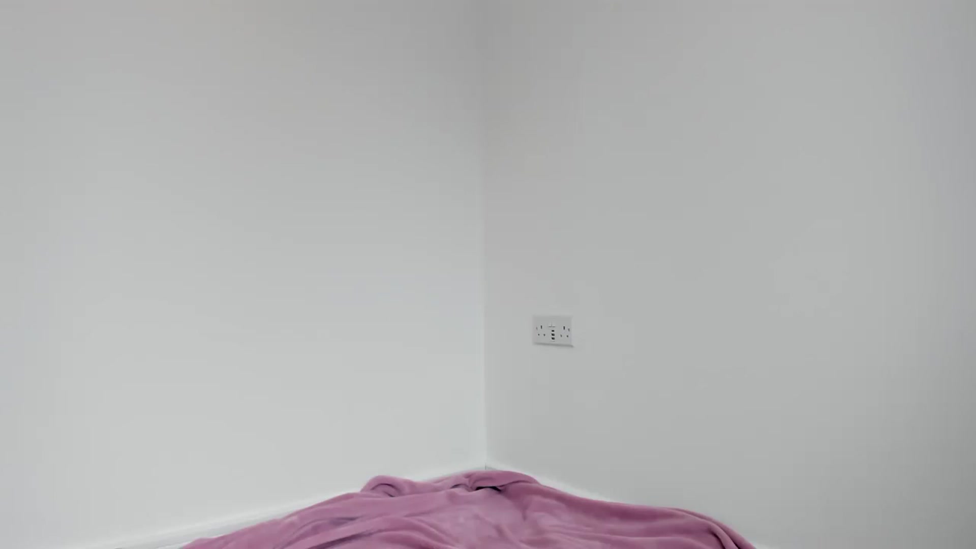 Gallery image thumbnail from JessieBear_'s myfreecams stream on, 03/08/2023, 17:38 image 7 of 20