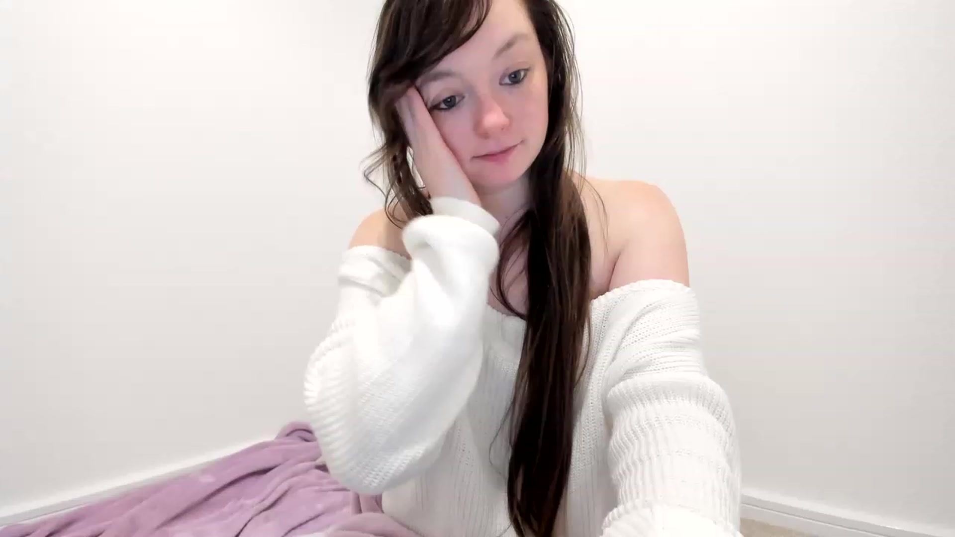 Gallery image thumbnail from JessieBear_'s myfreecams stream on, 03/10/2023, 23:17 image 7 of 20