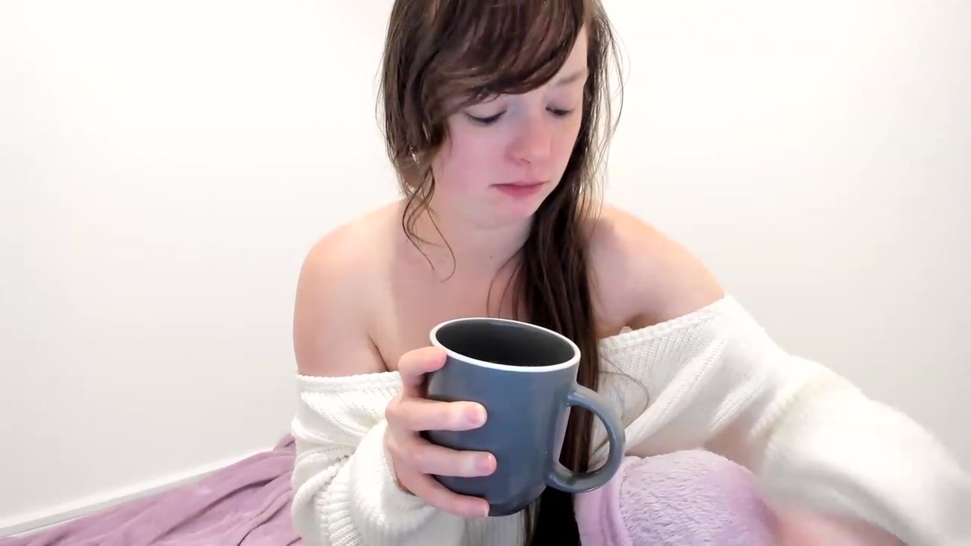 Gallery image thumbnail from JessieBear_'s myfreecams stream on, 03/10/2023, 23:17 image 3 of 20