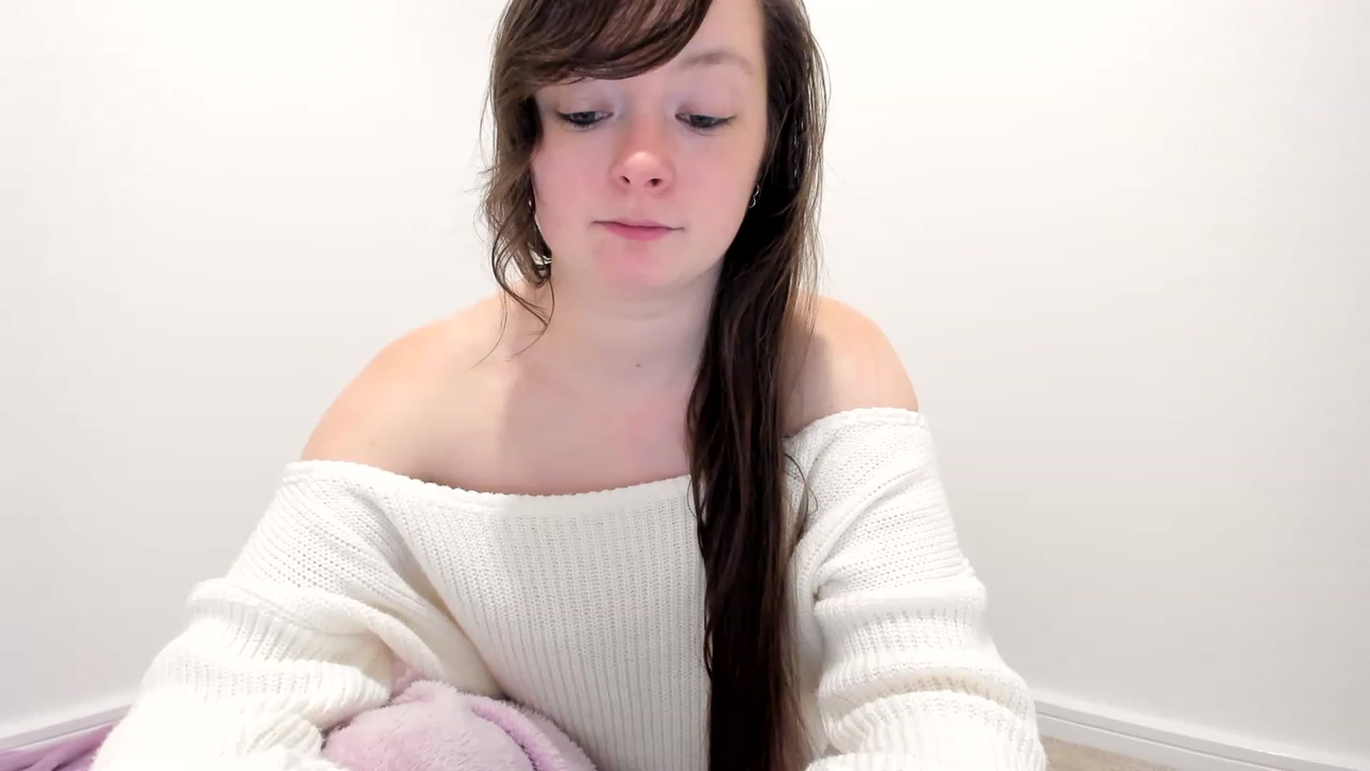 Gallery image thumbnail from JessieBear_'s myfreecams stream on, 03/10/2023, 23:17 image 4 of 20