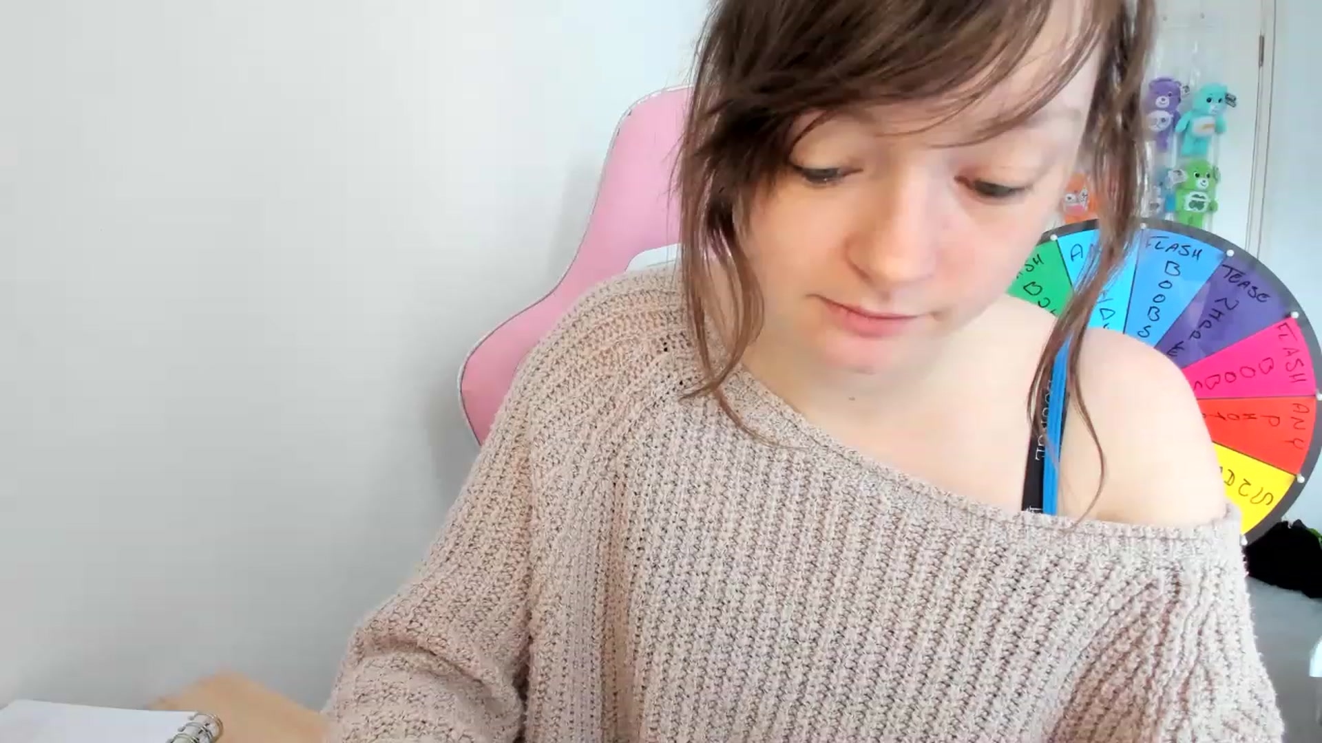 Gallery image thumbnail from JessieBear_'s myfreecams stream on, 03/16/2023, 11:30 image 18 of 20