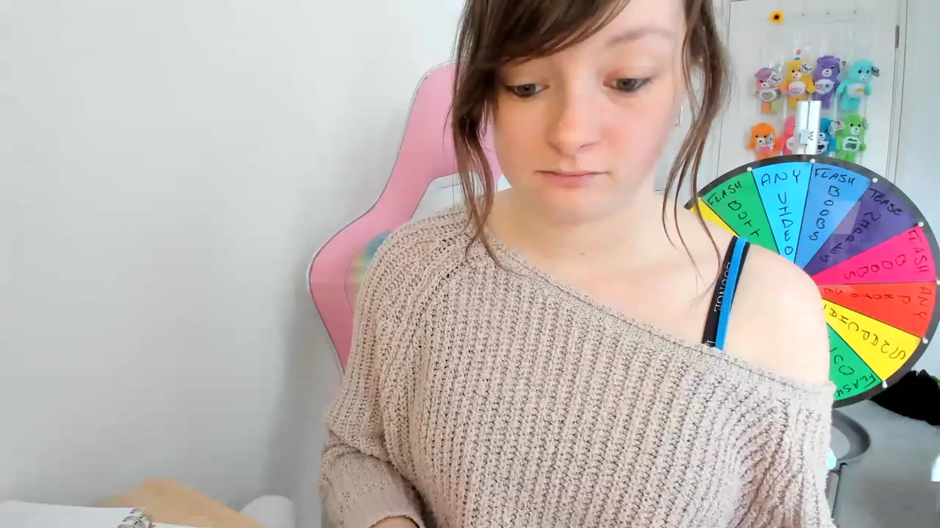 Gallery image thumbnail from JessieBear_'s myfreecams stream on, 03/16/2023, 11:56 image 14 of 20