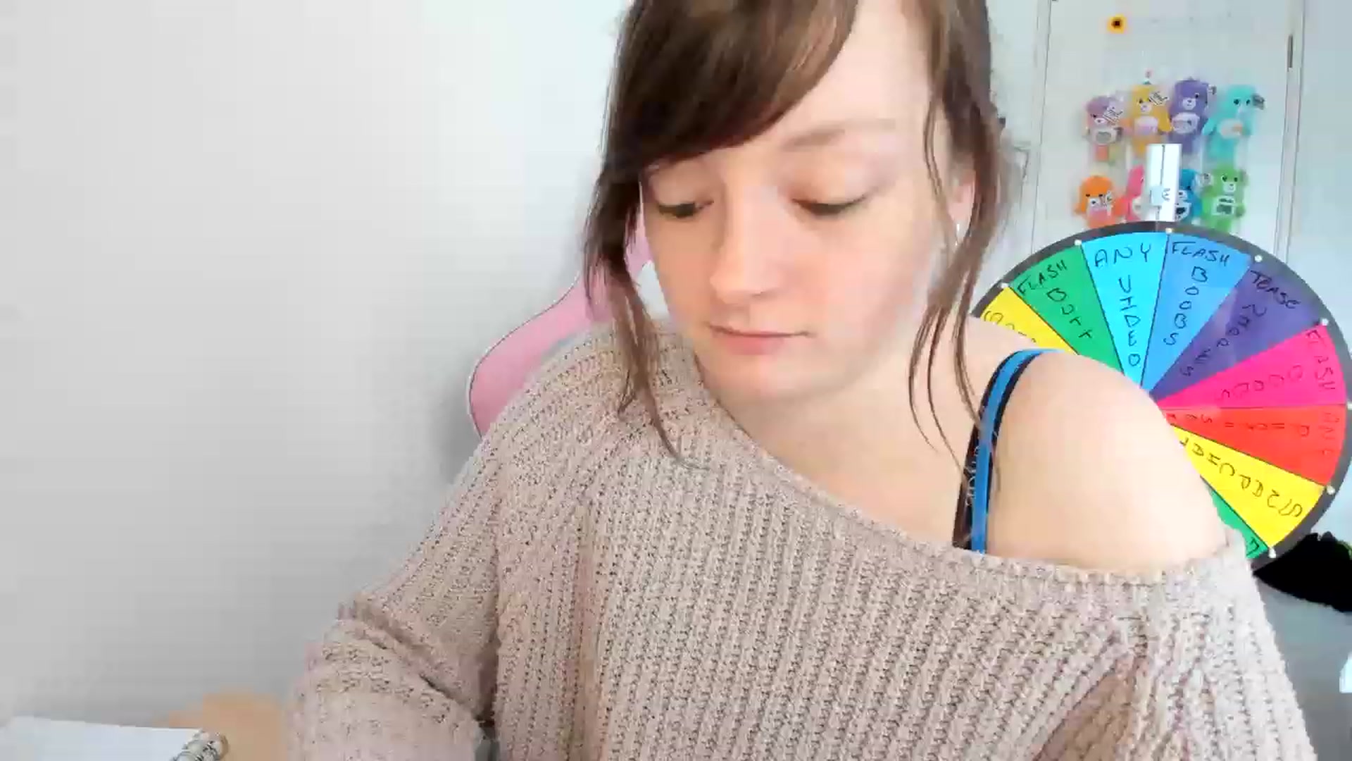 Gallery image thumbnail from JessieBear_'s myfreecams stream on, 03/16/2023, 11:56 image 3 of 20