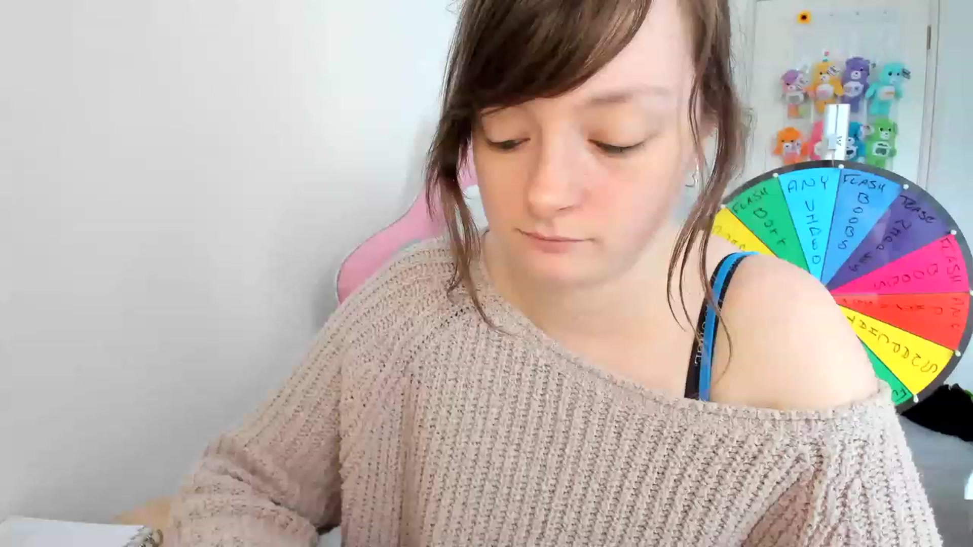 Gallery image thumbnail from JessieBear_'s myfreecams stream on, 03/16/2023, 11:56 image 2 of 20