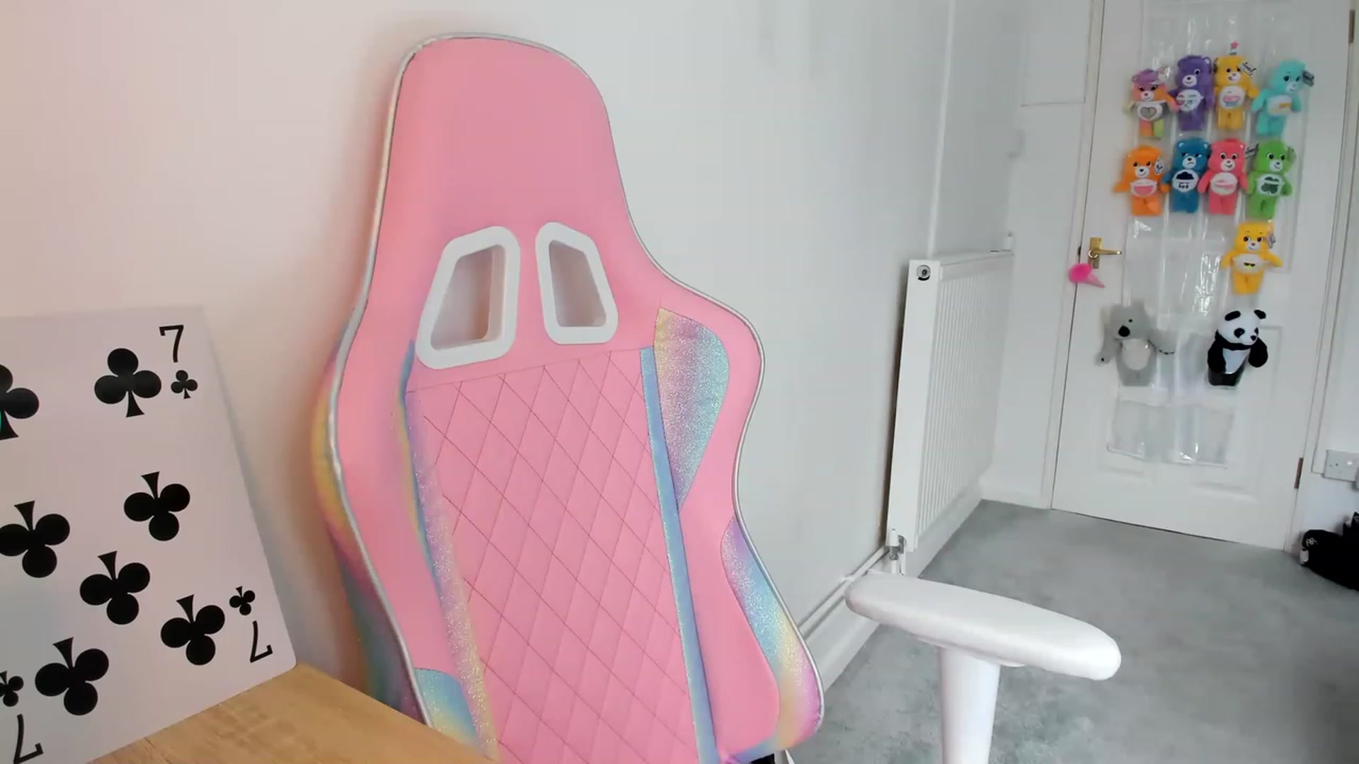 Gallery image thumbnail from JessieBear_'s myfreecams stream on, 03/21/2023, 15:41 image 5 of 20