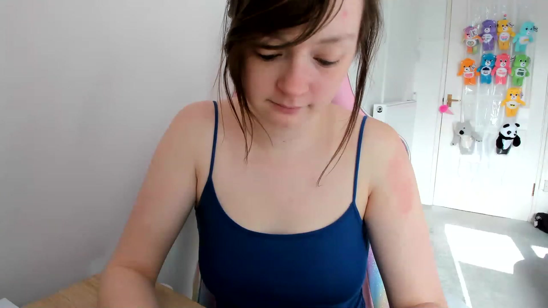Gallery image thumbnail from JessieBear_'s myfreecams stream on, 03/22/2023, 10:09 image 13 of 20