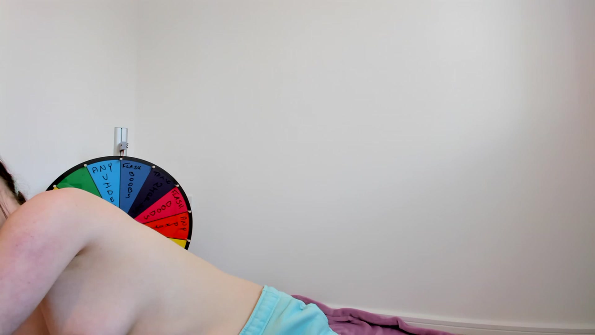 Gallery image thumbnail from JessieBear_'s myfreecams stream on, 03/23/2023, 17:13 image 9 of 20