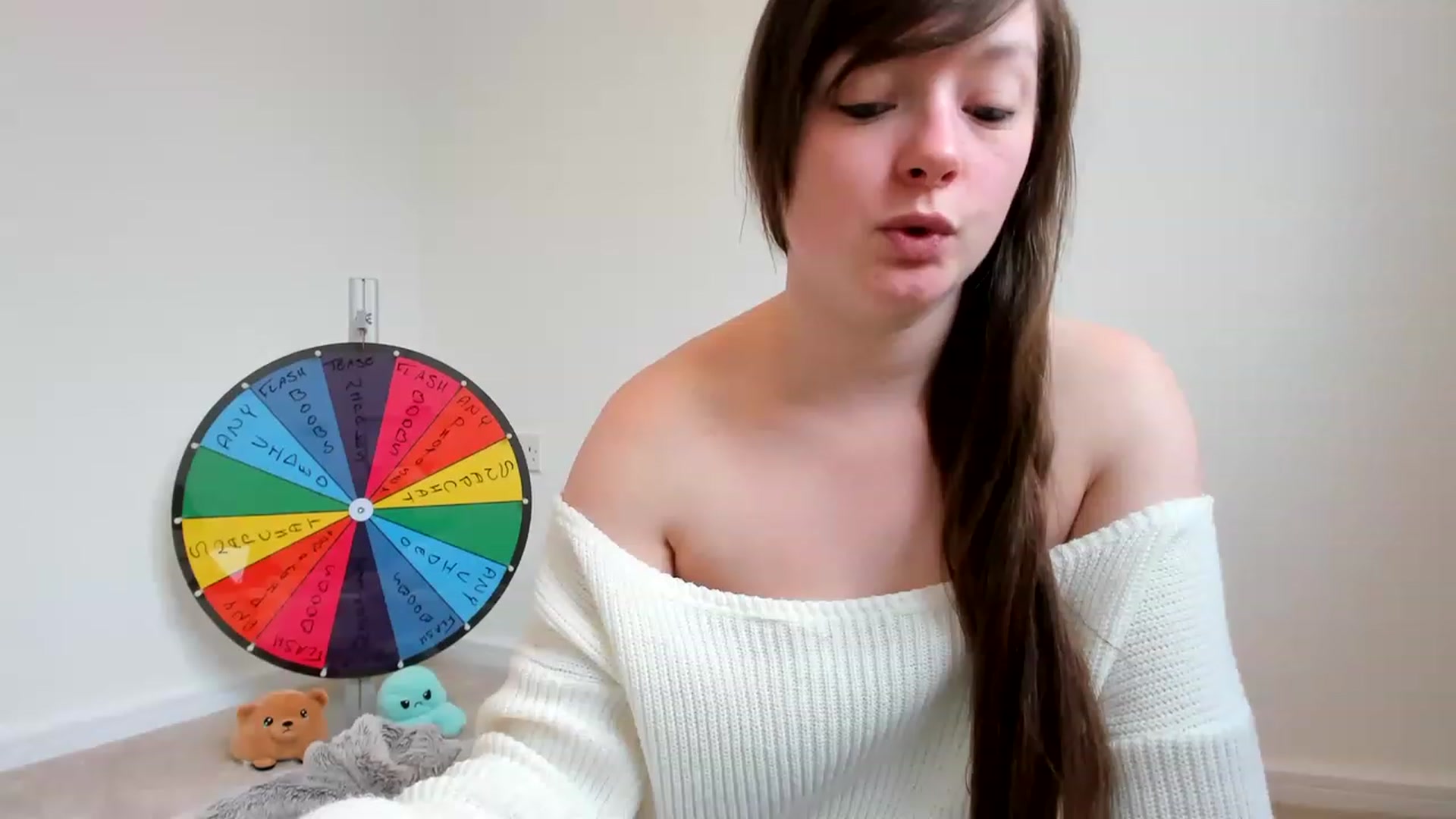 Gallery image thumbnail from JessieBear_'s myfreecams stream on, 03/28/2023, 11:12 image 10 of 20