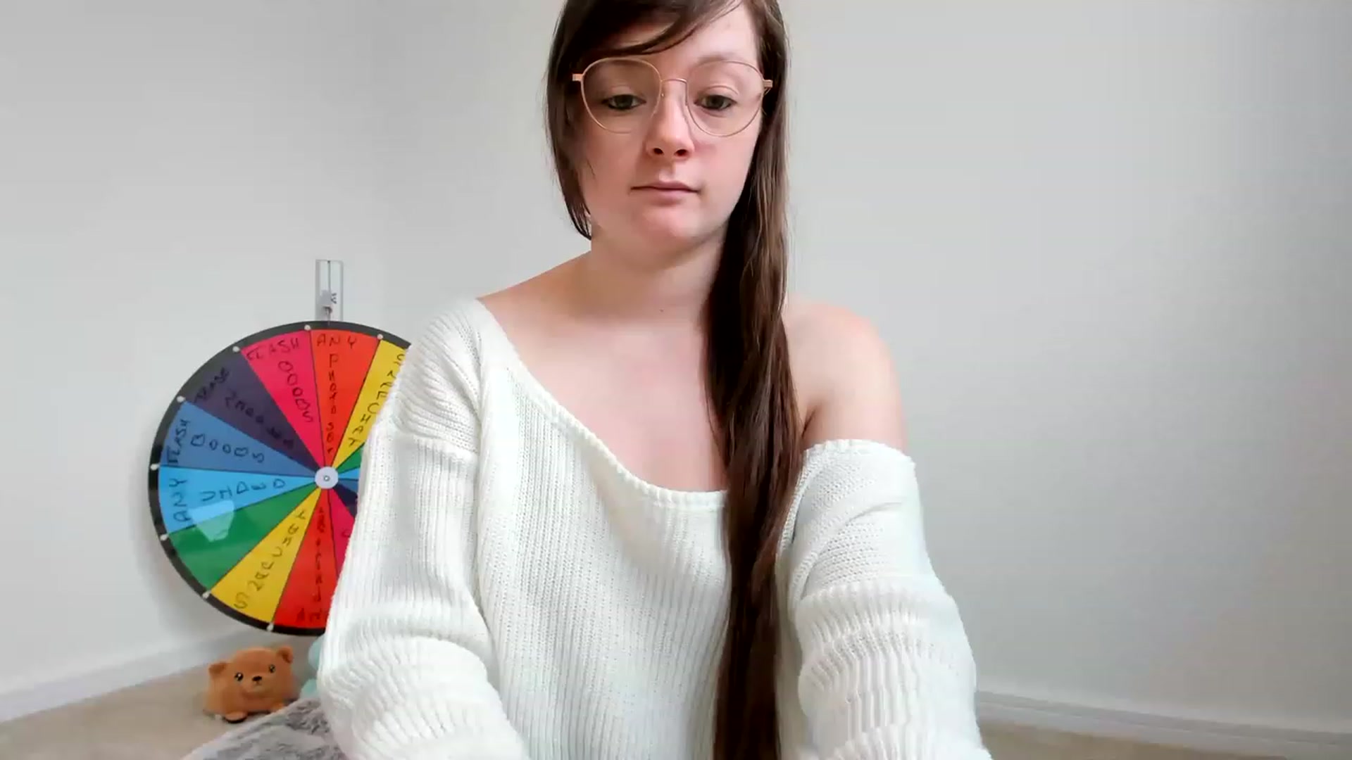 Gallery image thumbnail from JessieBear_'s myfreecams stream on, 03/28/2023, 14:18 image 14 of 20