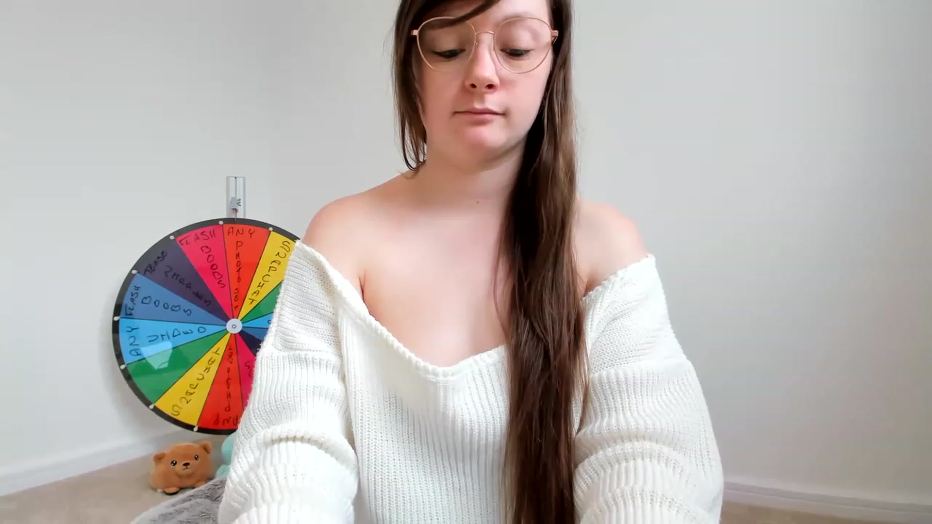 Gallery image thumbnail from JessieBear_'s myfreecams stream on, 03/28/2023, 14:18 image 13 of 20