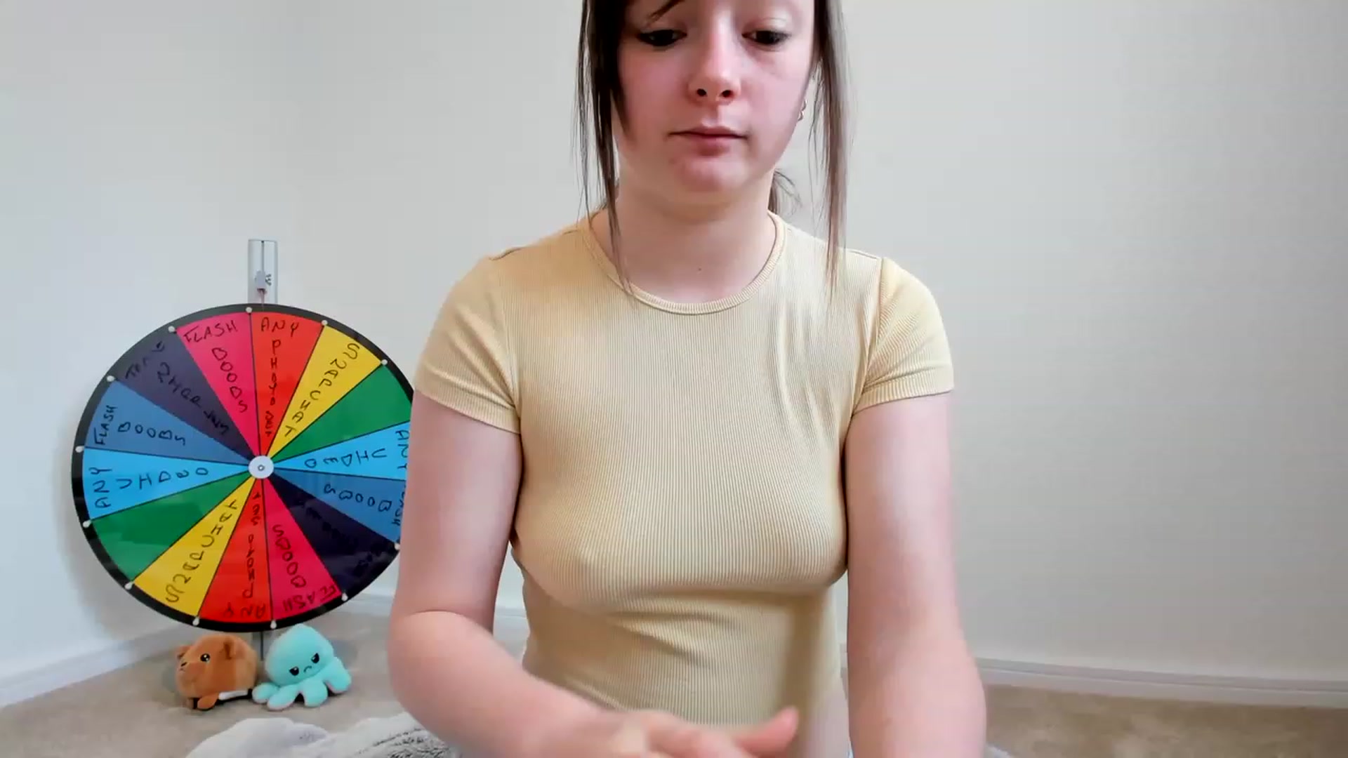 Gallery image thumbnail from JessieBear_'s myfreecams stream on, 03/29/2023, 10:41 image 19 of 20