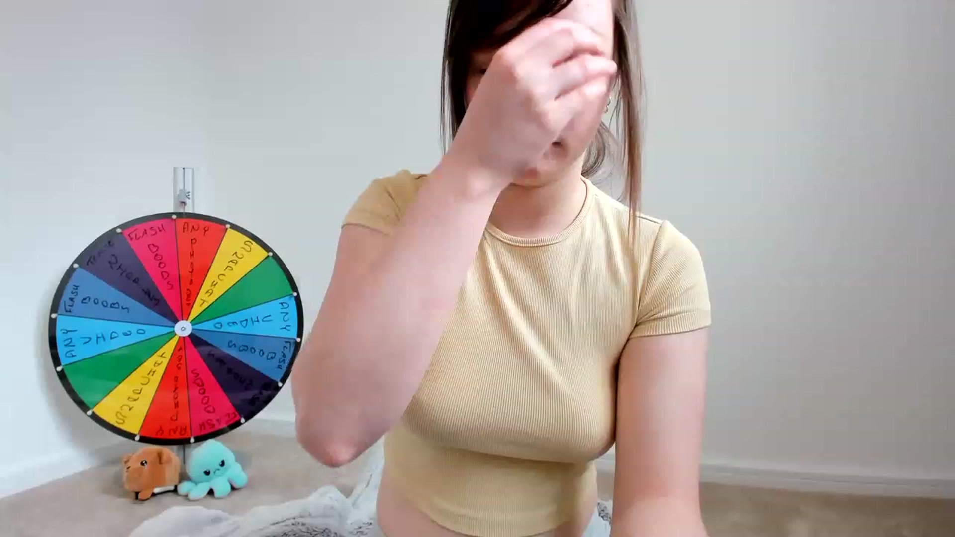 Gallery image thumbnail from JessieBear_'s myfreecams stream on, 03/29/2023, 10:41 image 14 of 20