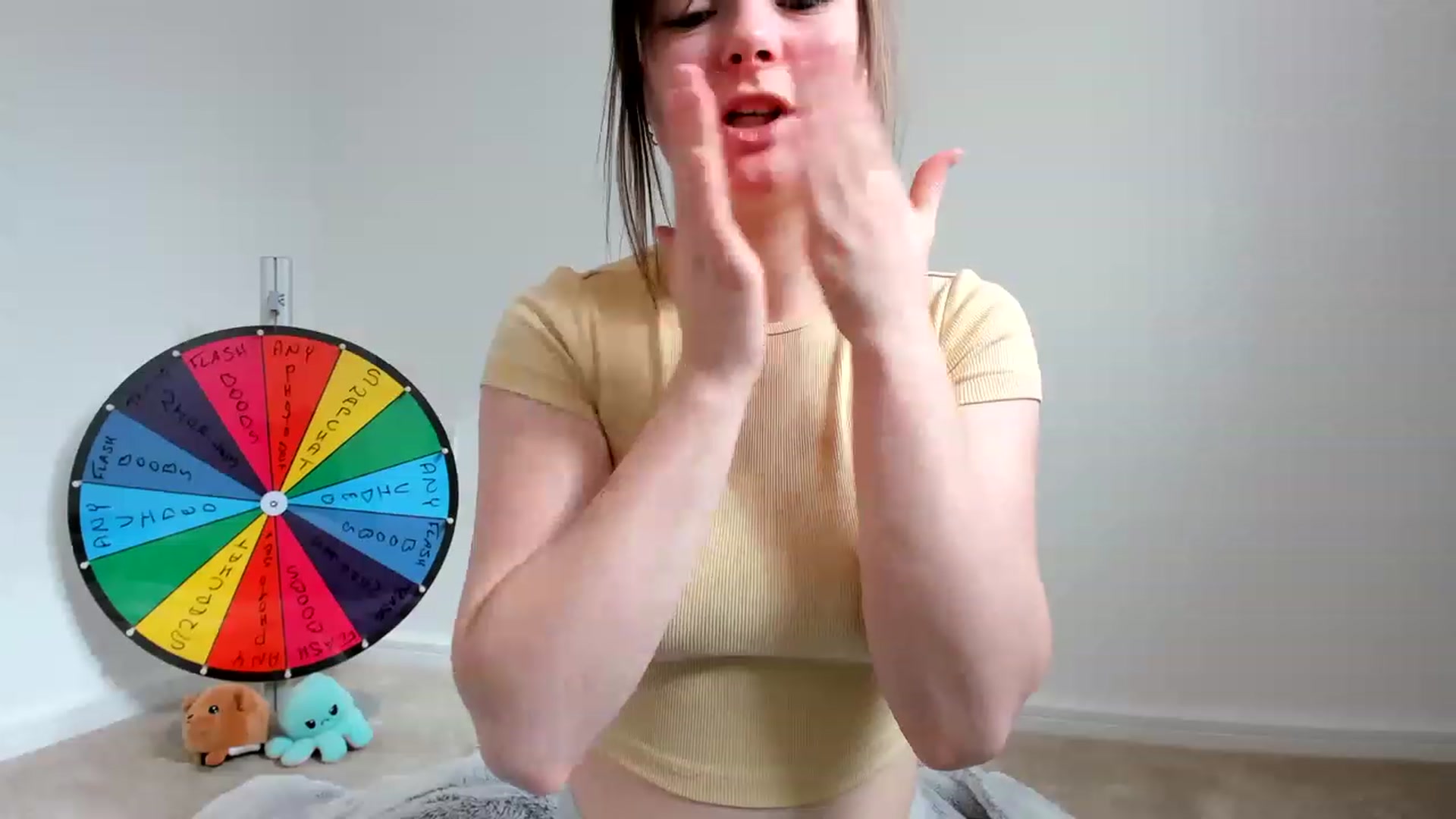 Gallery image thumbnail from JessieBear_'s myfreecams stream on, 03/29/2023, 10:41 image 12 of 20