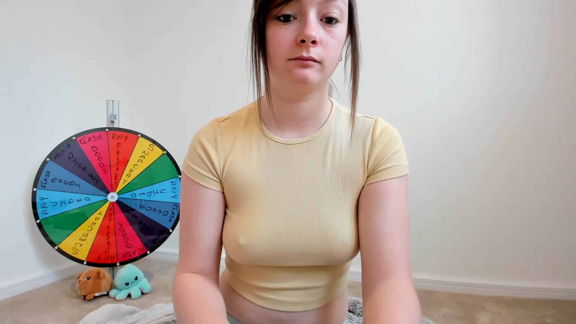 Gallery image thumbnail from JessieBear_'s myfreecams stream on, 03/29/2023, 13:12 image 3 of 20
