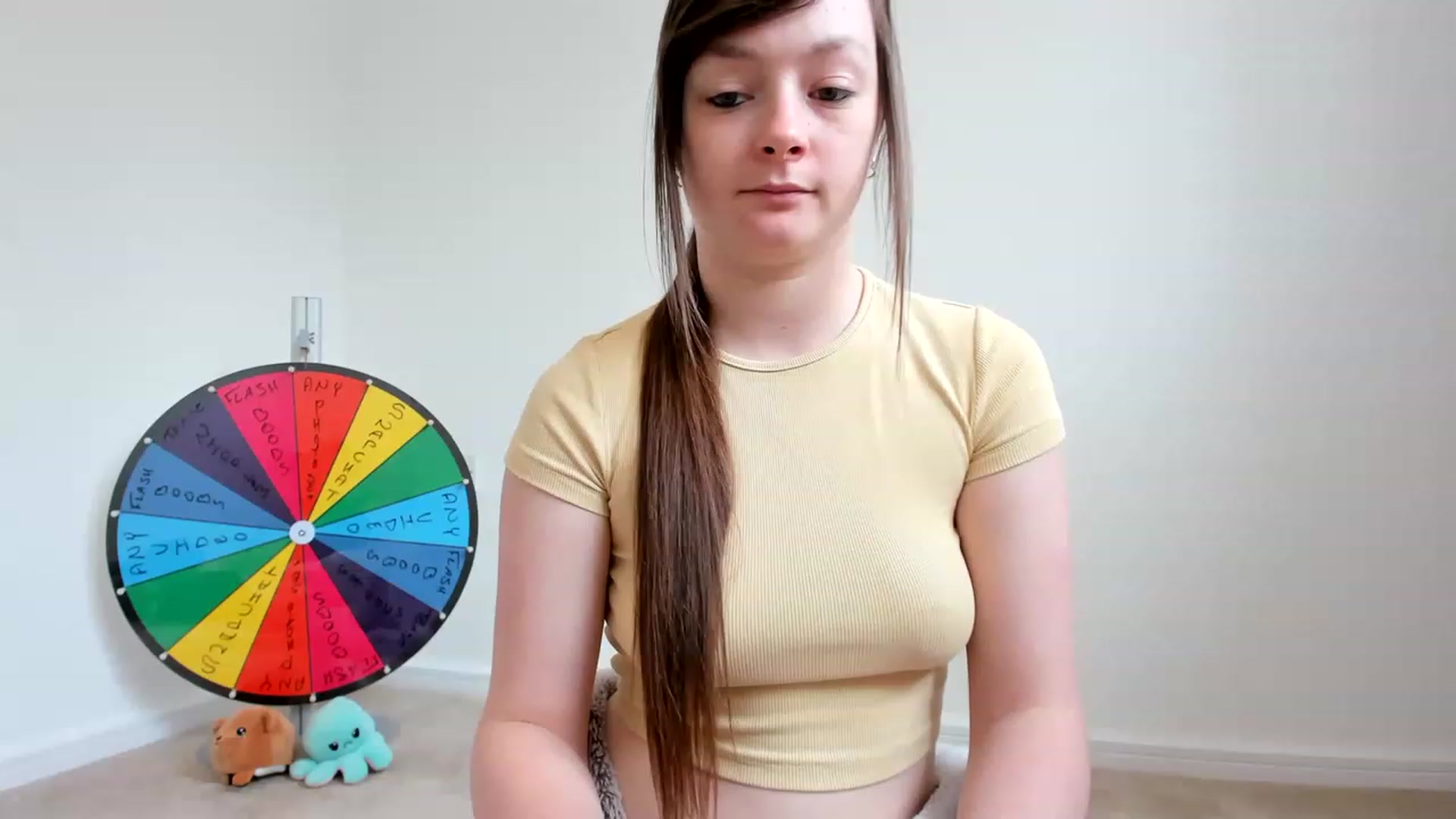 Gallery image thumbnail from JessieBear_'s myfreecams stream on, 03/29/2023, 13:12 image 14 of 20