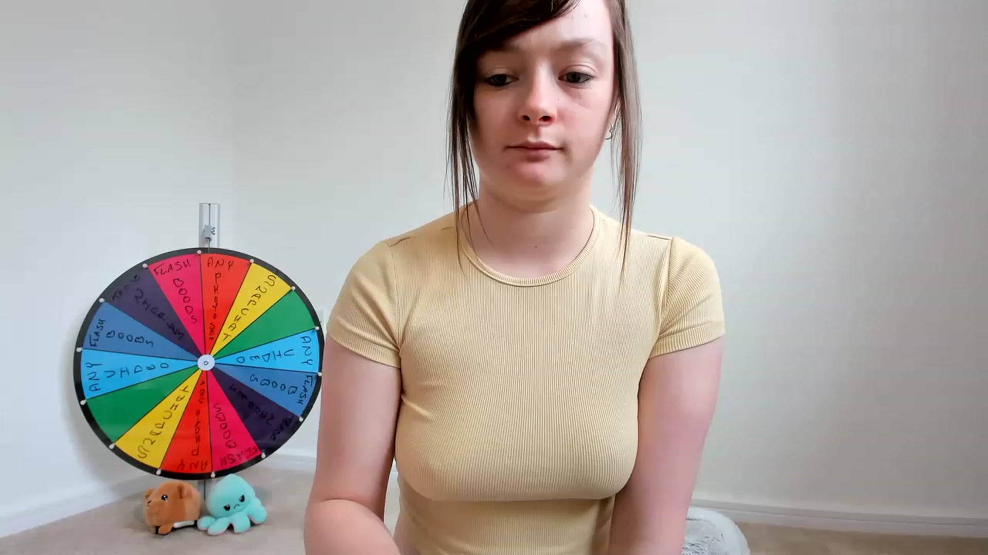 Gallery image thumbnail from JessieBear_'s myfreecams stream on, 03/29/2023, 13:12 image 16 of 20