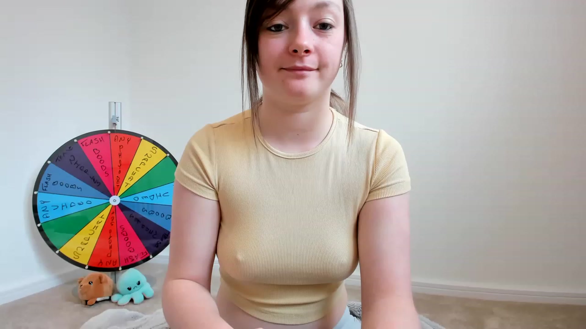 Gallery image thumbnail from JessieBear_'s myfreecams stream on, 03/29/2023, 13:12 image 1 of 20