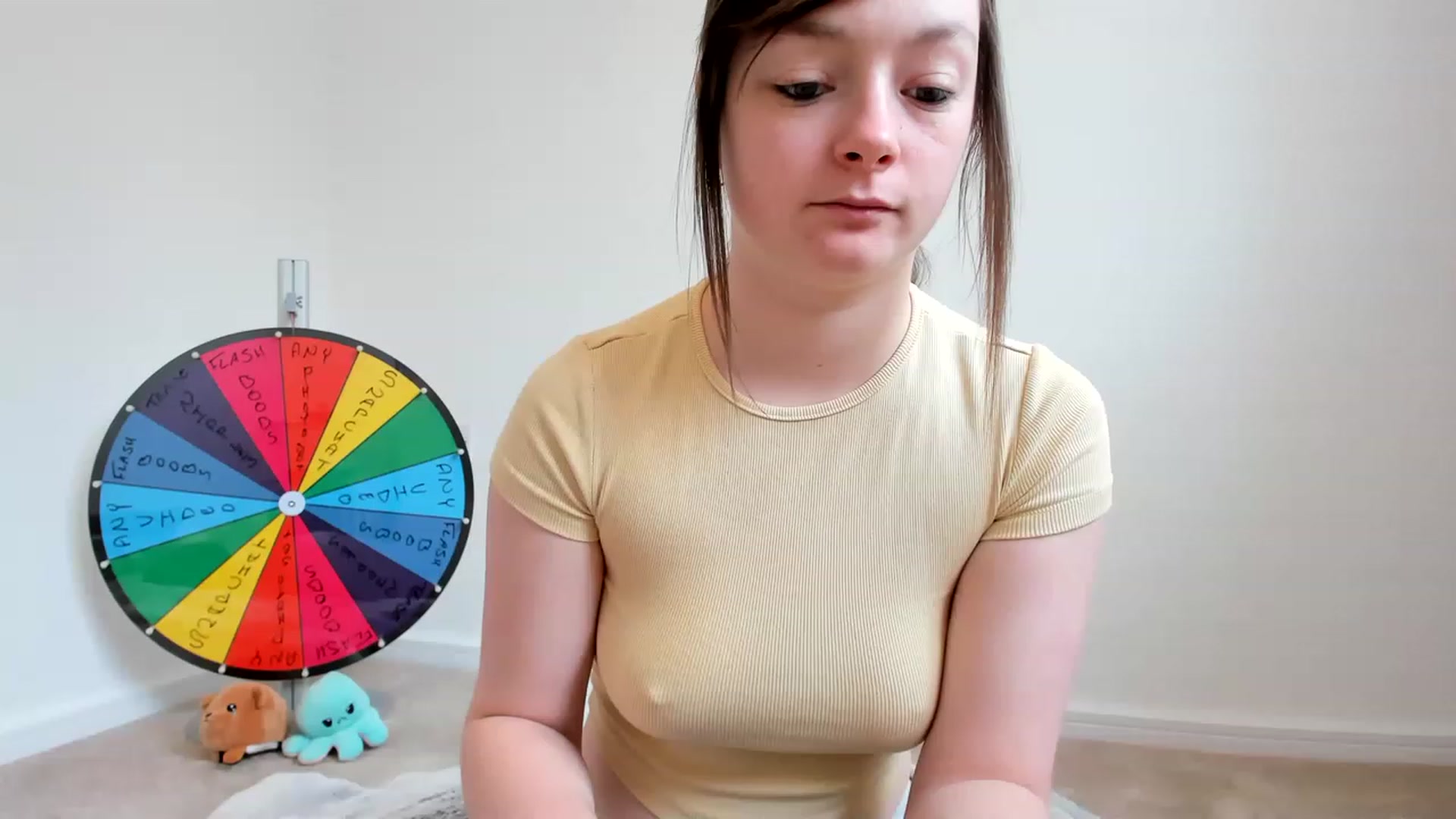 Gallery image thumbnail from JessieBear_'s myfreecams stream on, 03/29/2023, 13:12 image 4 of 20