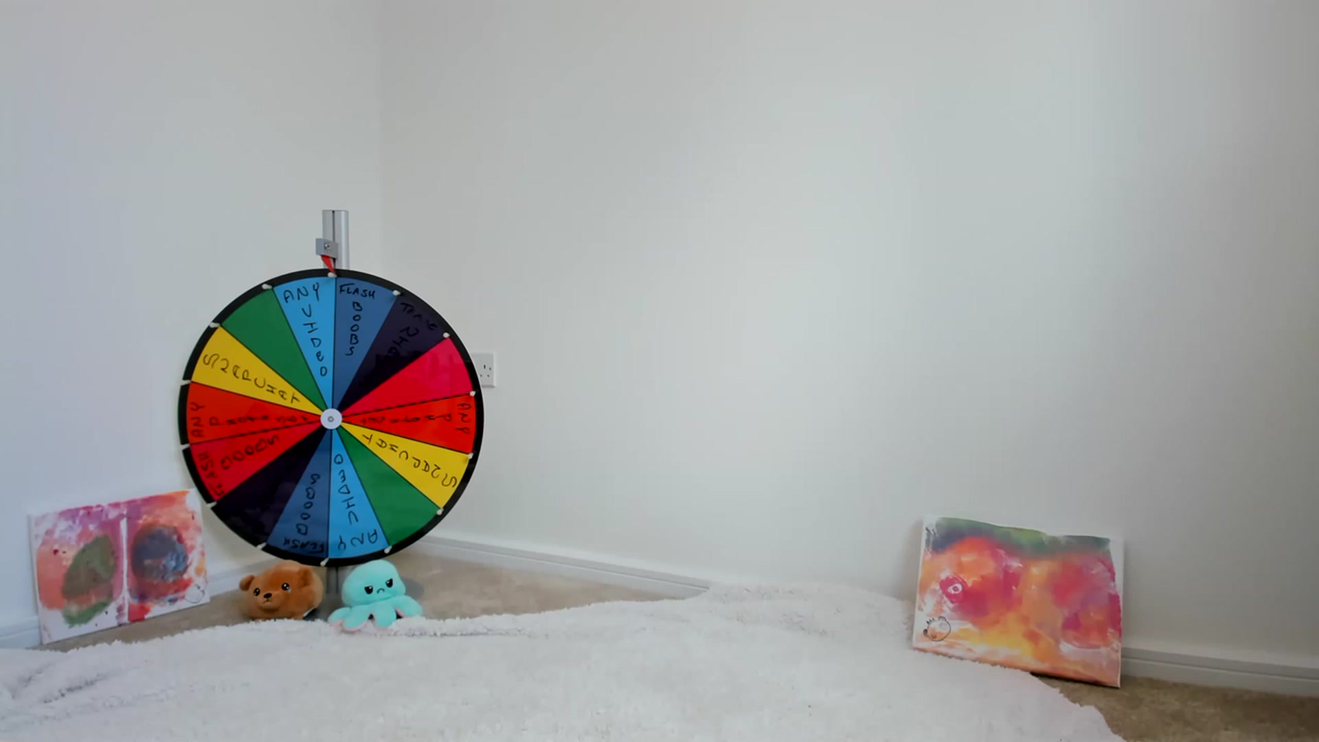 Gallery image thumbnail from JessieBear_'s myfreecams stream on, 04/06/2023, 14:18 image 20 of 20