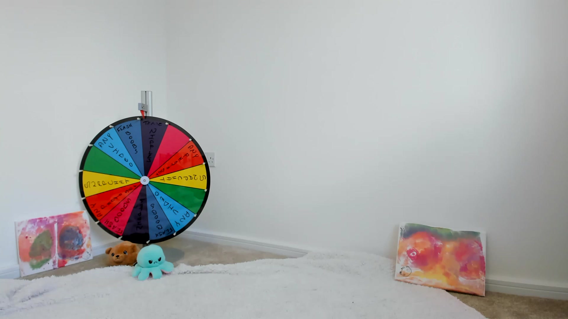 Gallery image thumbnail from JessieBear_'s myfreecams stream on, 04/06/2023, 15:03 image 10 of 20