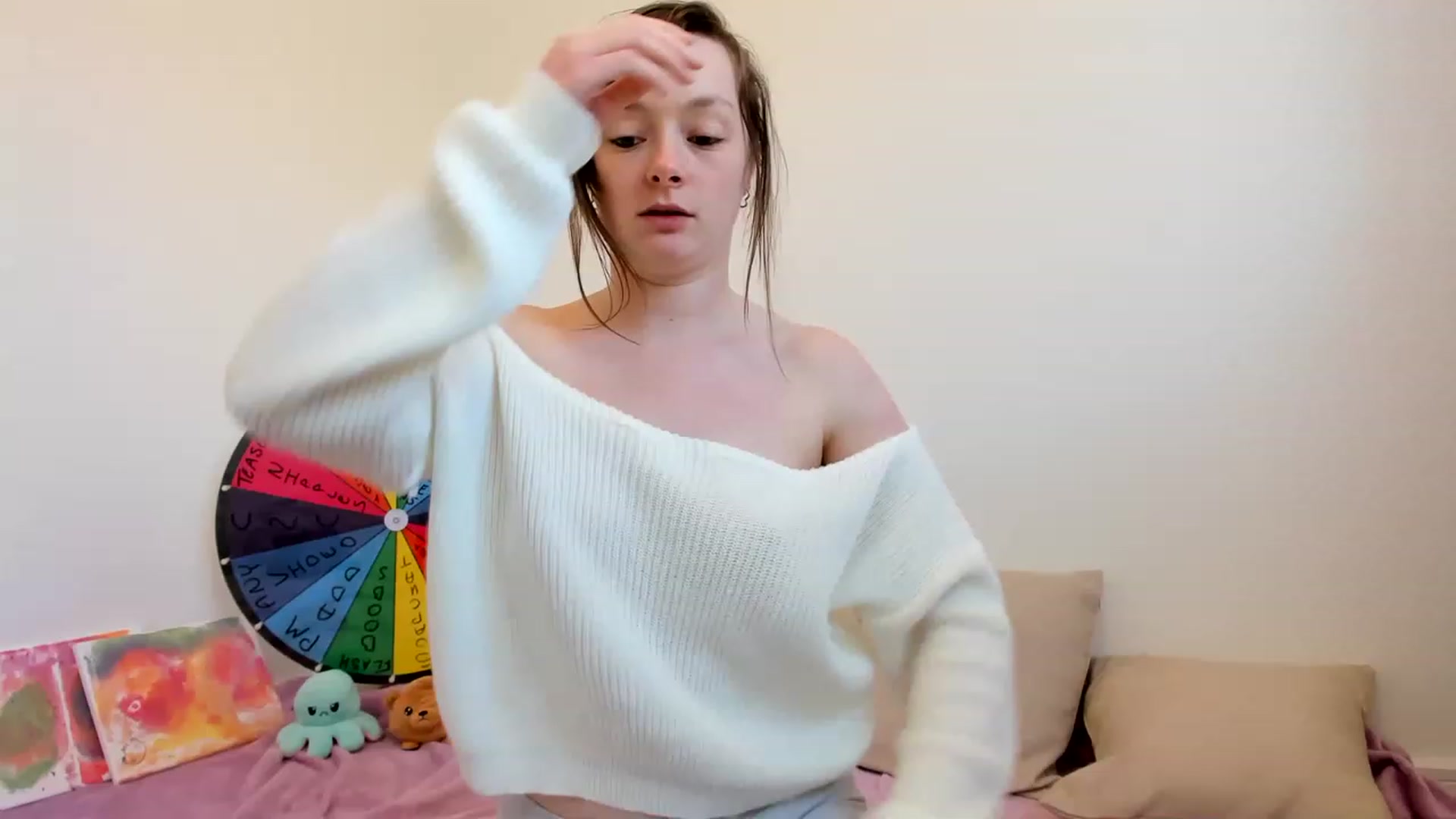 Gallery image thumbnail from JessieBear_'s myfreecams stream on, 04/19/2023, 15:29 image 2 of 20