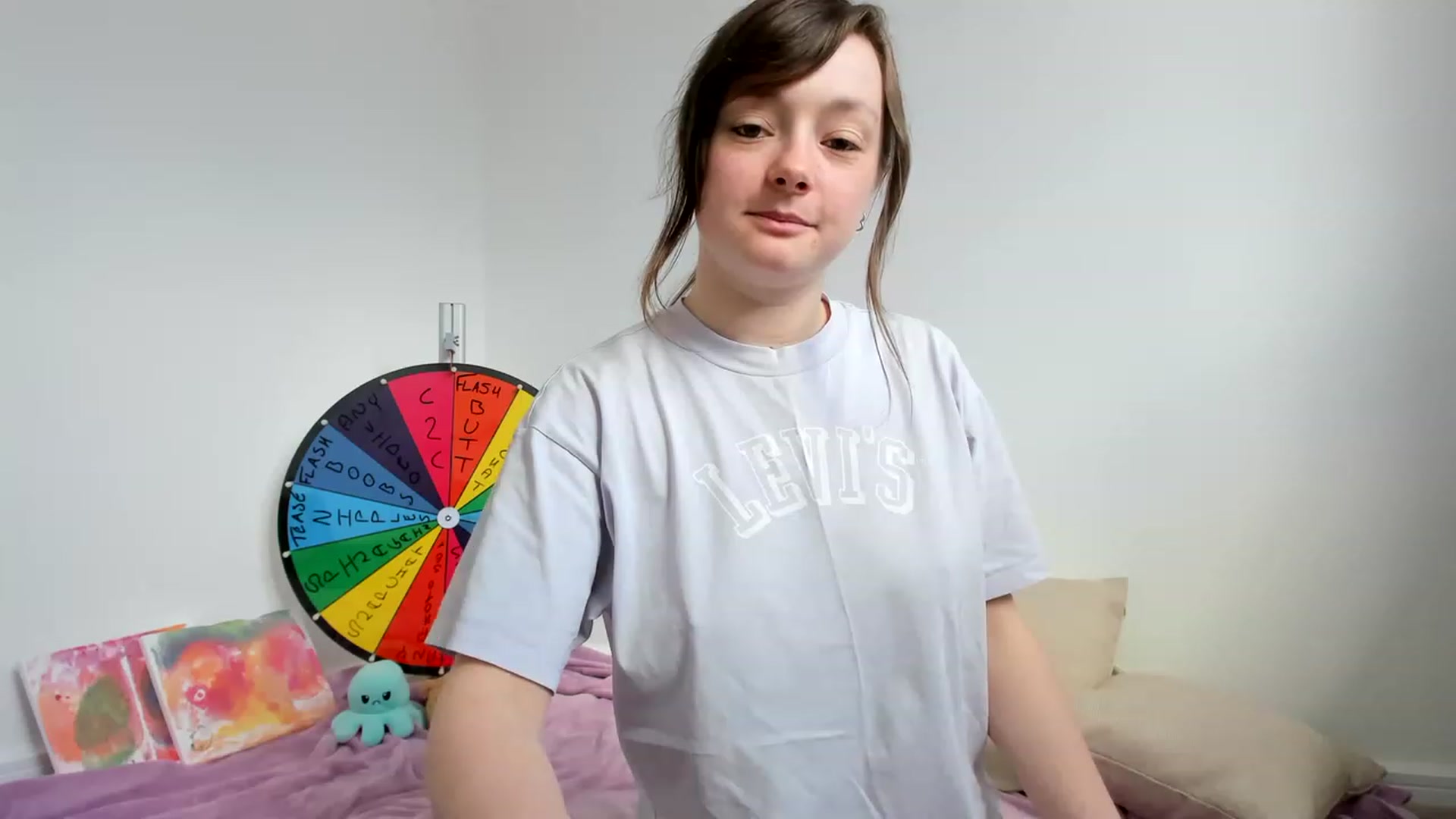 Gallery image thumbnail from JessieBear_'s myfreecams stream on, 04/25/2023, 14:07 image 7 of 20