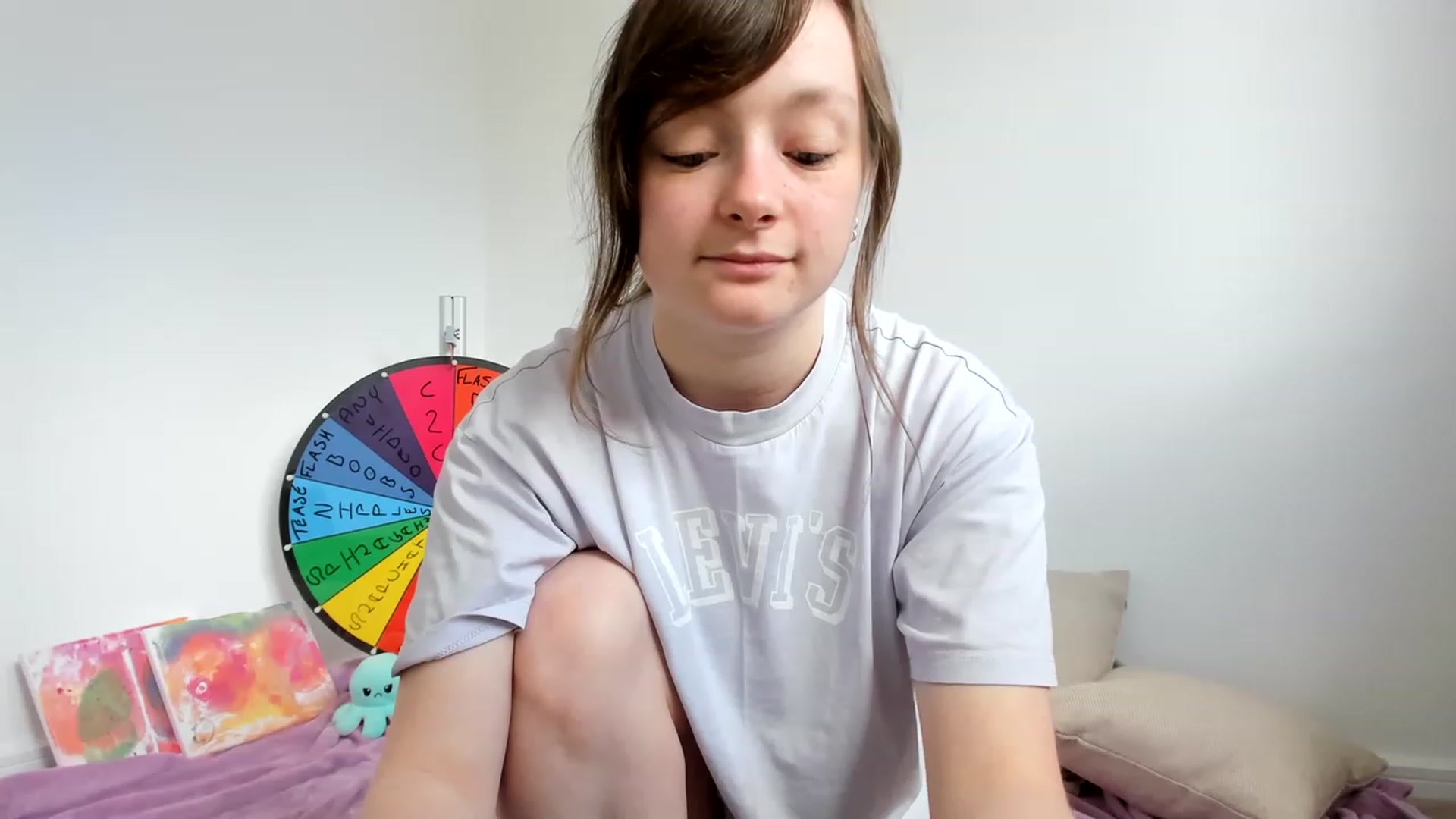 Gallery image thumbnail from JessieBear_'s myfreecams stream on, 04/25/2023, 14:07 image 6 of 20