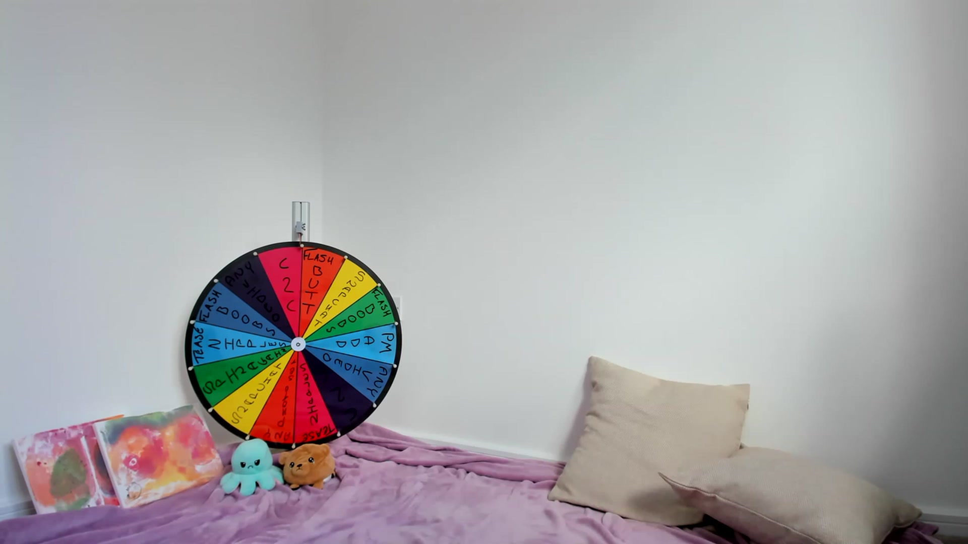Gallery image thumbnail from JessieBear_'s myfreecams stream on, 04/25/2023, 14:07 image 8 of 20