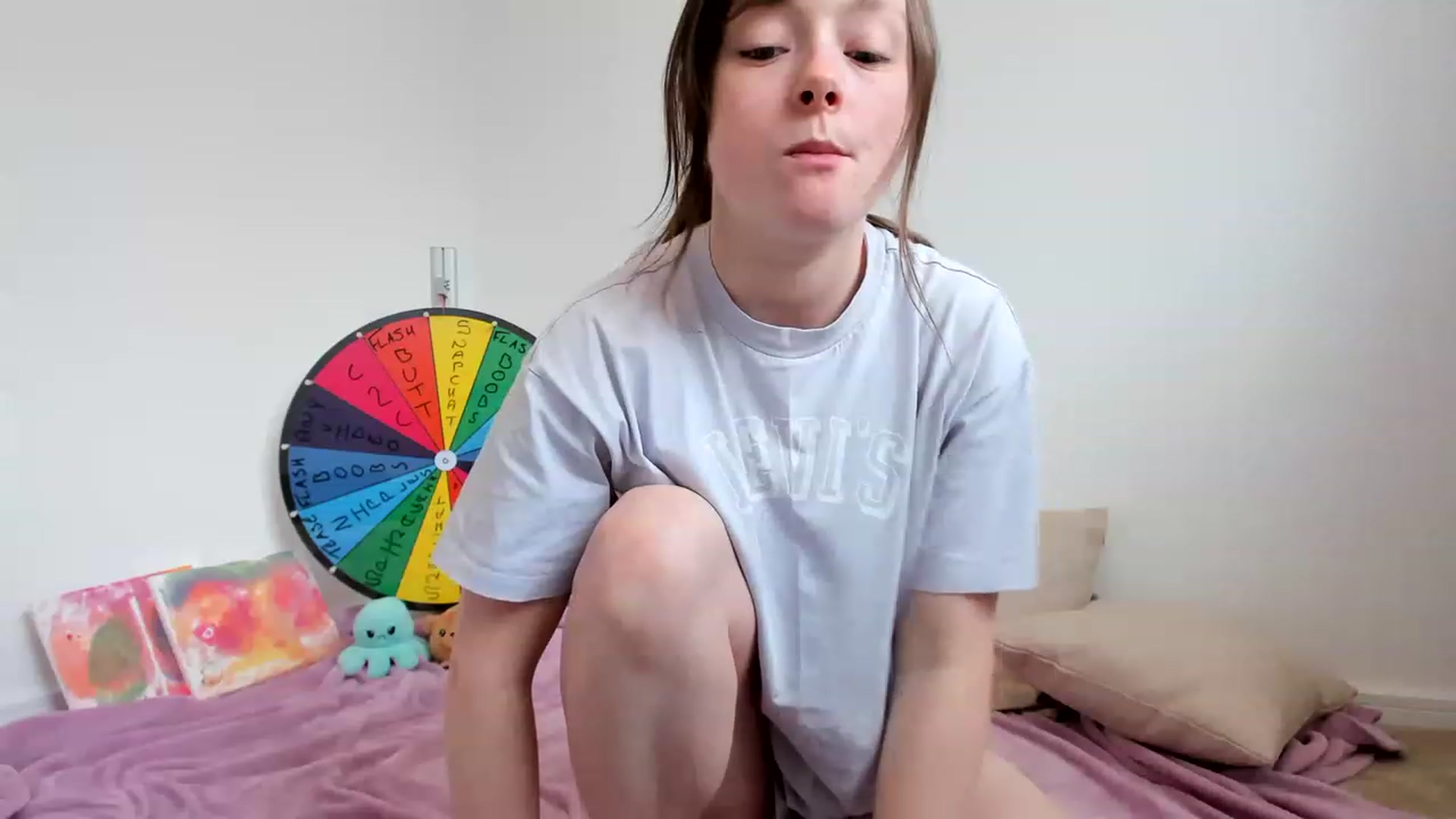 Gallery image thumbnail from JessieBear_'s myfreecams stream on, 04/25/2023, 15:36 image 18 of 20