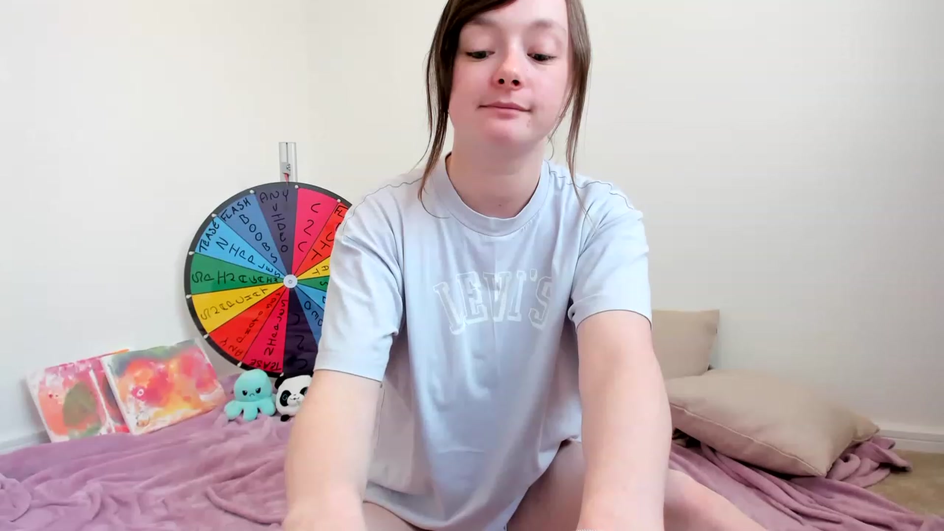 Gallery image thumbnail from JessieBear_'s myfreecams stream on, 04/25/2023, 17:54 image 14 of 20
