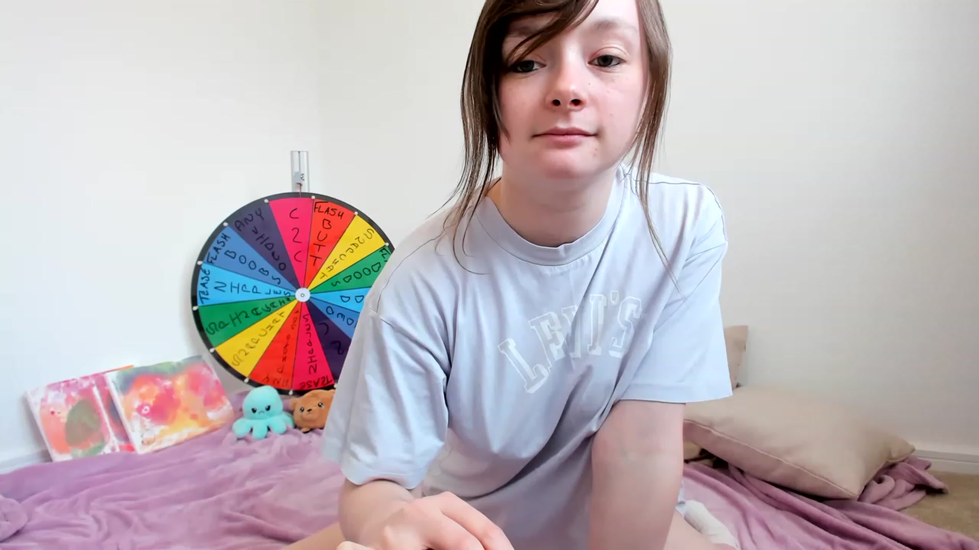 Gallery image thumbnail from JessieBear_'s myfreecams stream on, 04/25/2023, 17:54 image 1 of 20