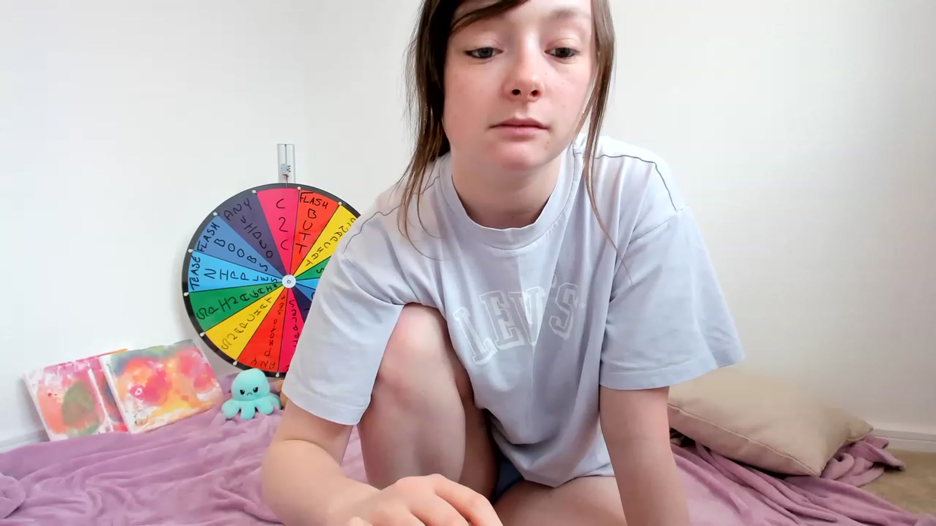 Gallery image thumbnail from JessieBear_'s myfreecams stream on, 04/25/2023, 17:54 image 4 of 20