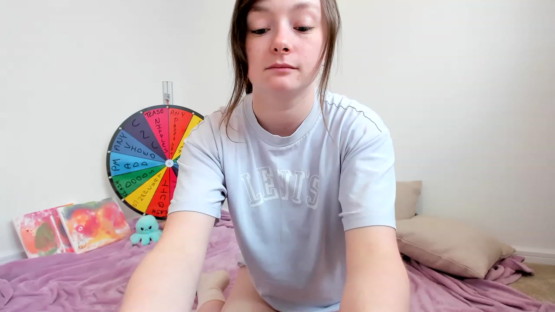 Gallery image thumbnail from JessieBear_'s myfreecams stream on, 04/25/2023, 17:54 image 9 of 20