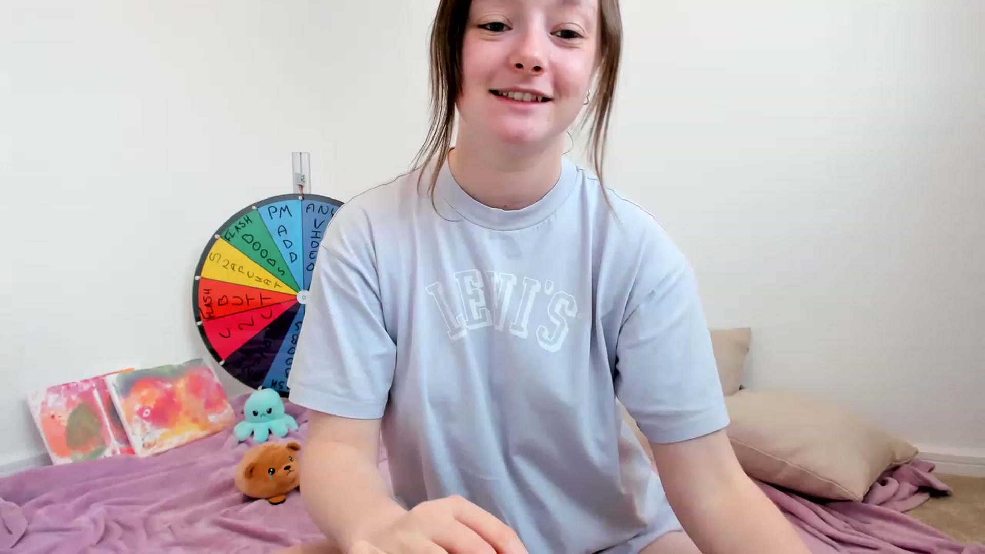 Gallery image thumbnail from JessieBear_'s myfreecams stream on, 04/25/2023, 17:54 image 11 of 20