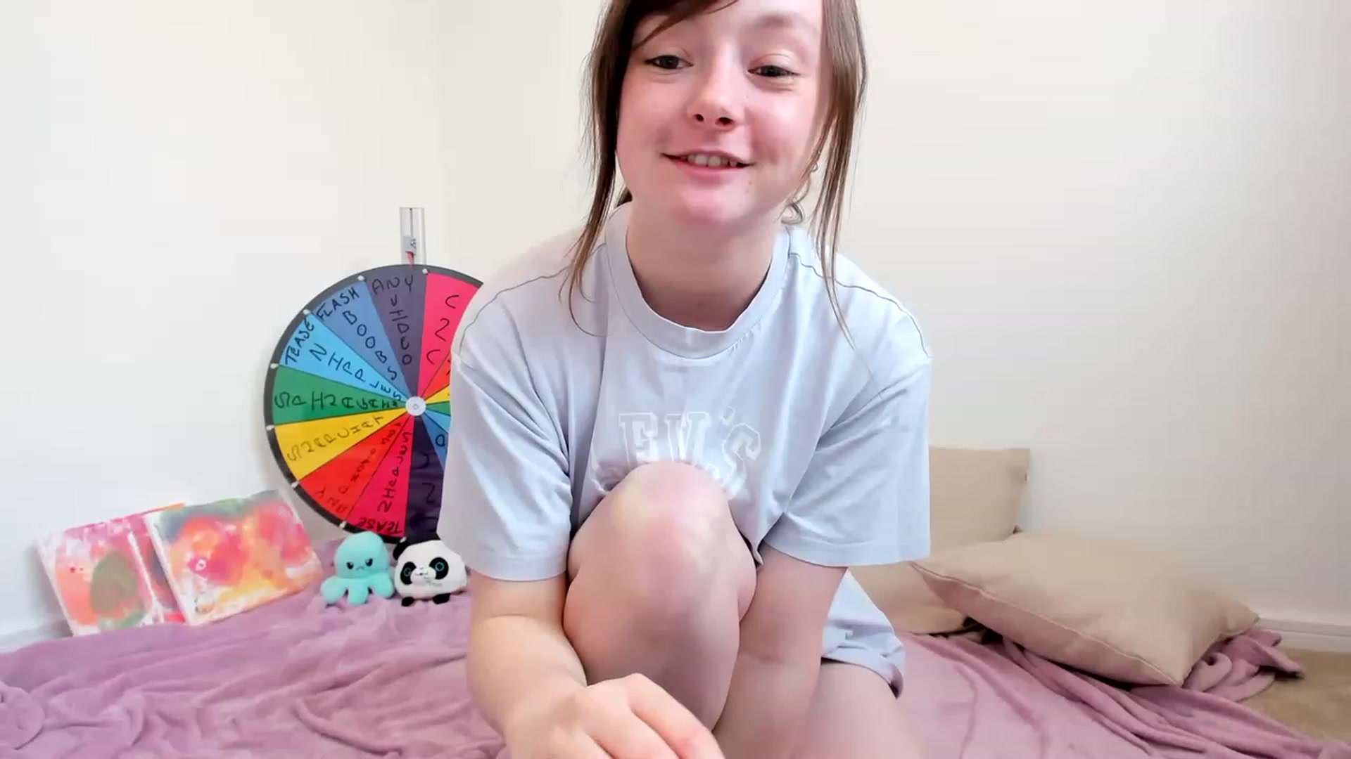 Gallery image thumbnail from JessieBear_'s myfreecams stream on, 04/25/2023, 17:54 image 15 of 20
