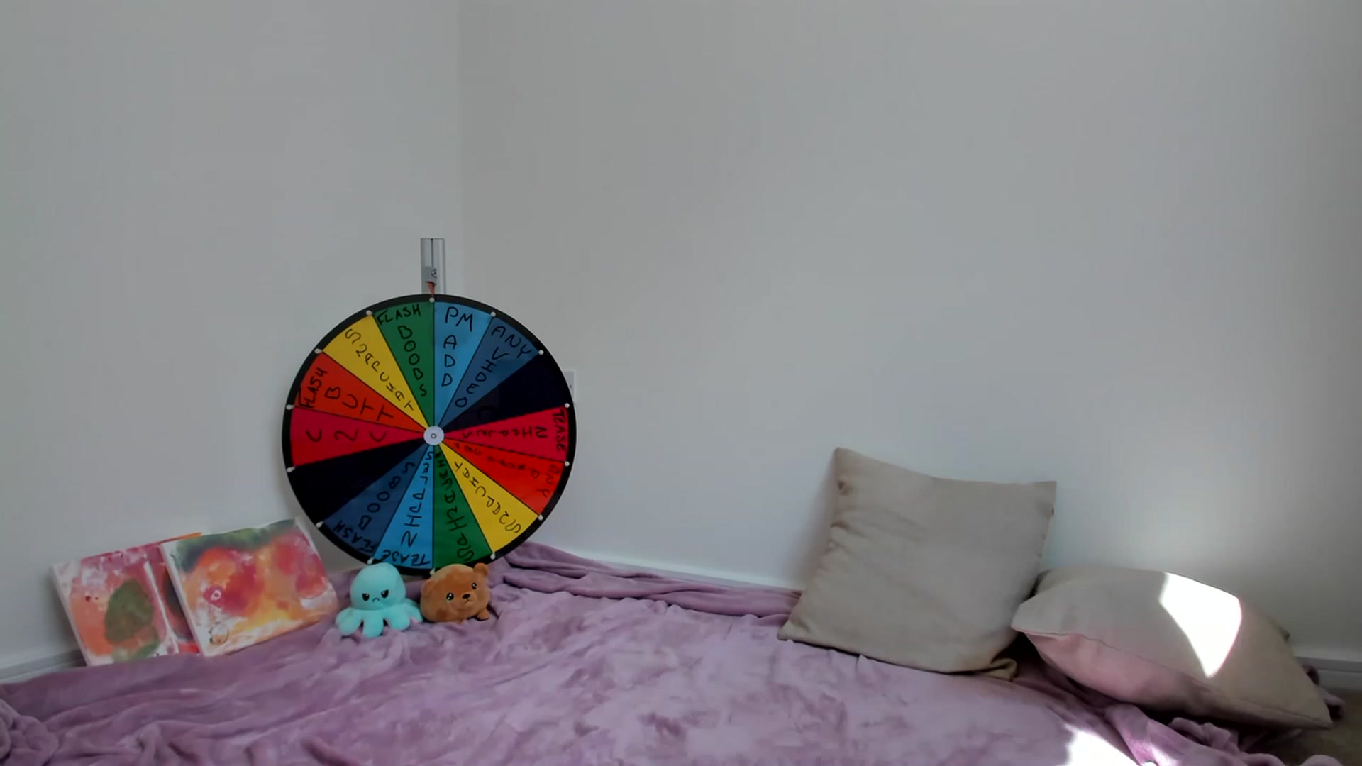 Gallery image thumbnail from JessieBear_'s myfreecams stream on, 04/26/2023, 13:35 image 3 of 20