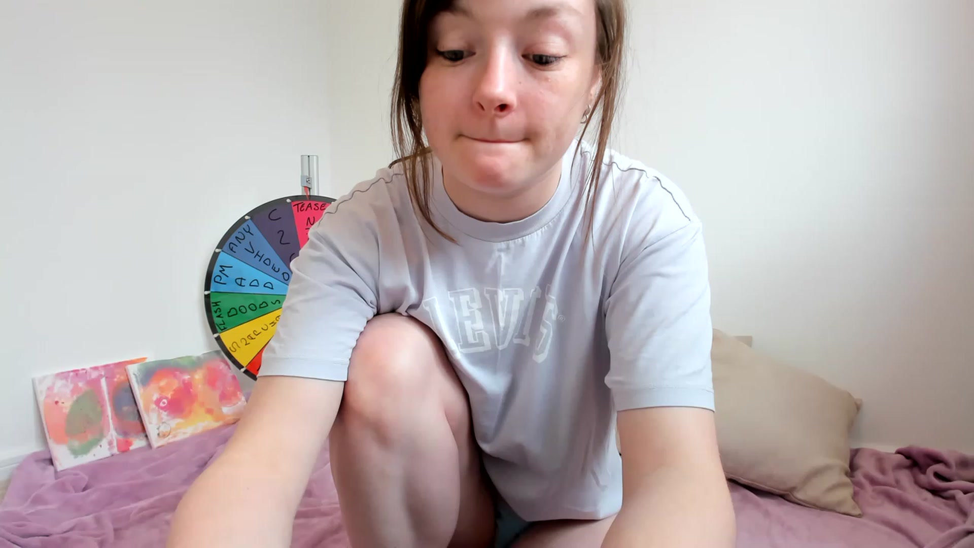 Gallery image thumbnail from JessieBear_'s myfreecams stream on, 05/02/2023, 13:50 image 17 of 20