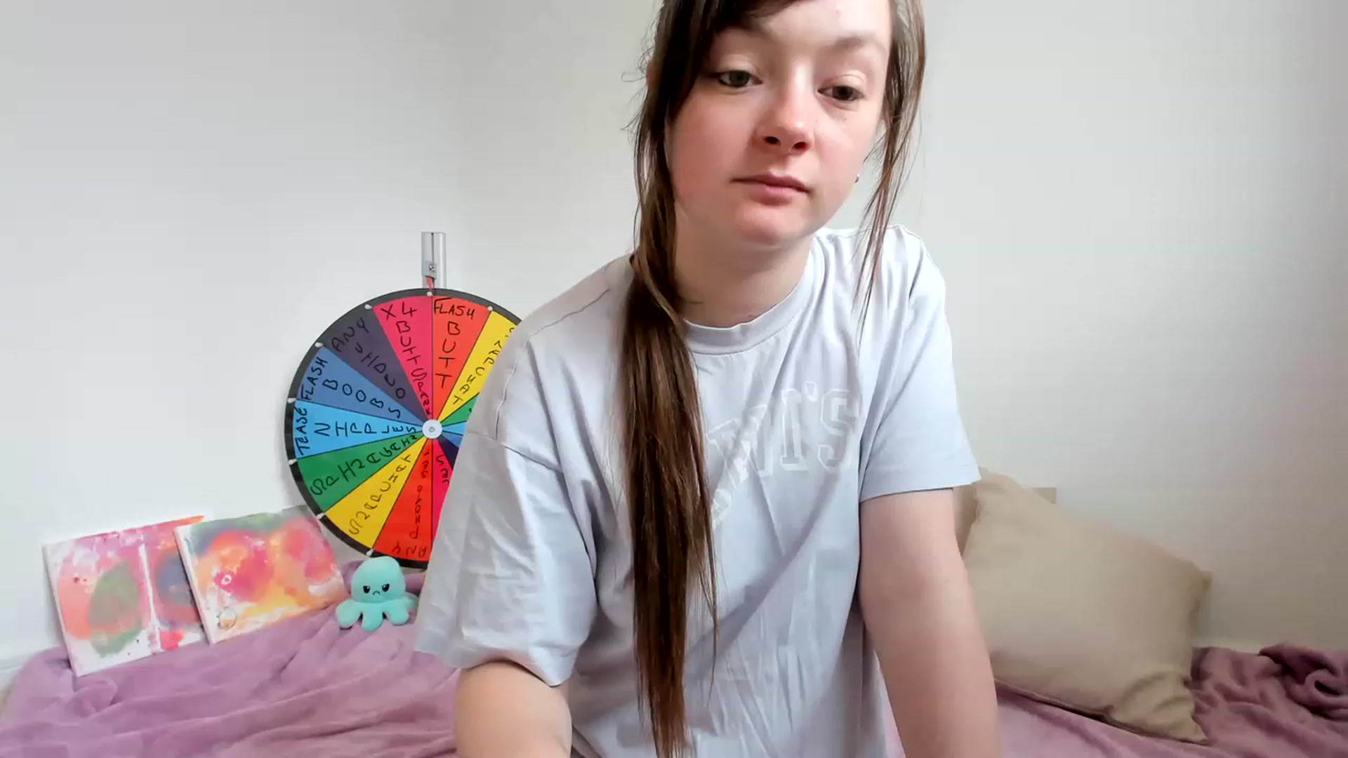 Gallery image thumbnail from JessieBear_'s myfreecams stream on, 05/02/2023, 13:50 image 1 of 20