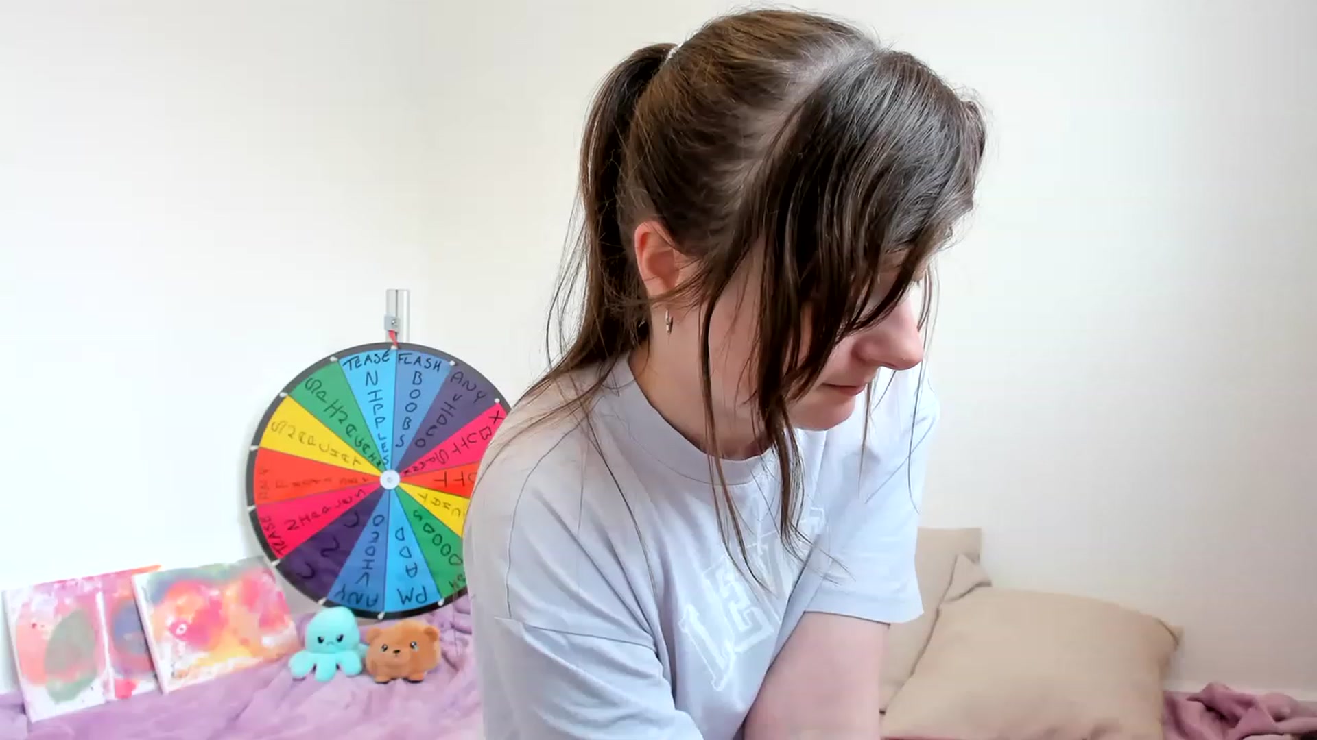 Gallery image thumbnail from JessieBear_'s myfreecams stream on, 05/02/2023, 17:23 image 19 of 20