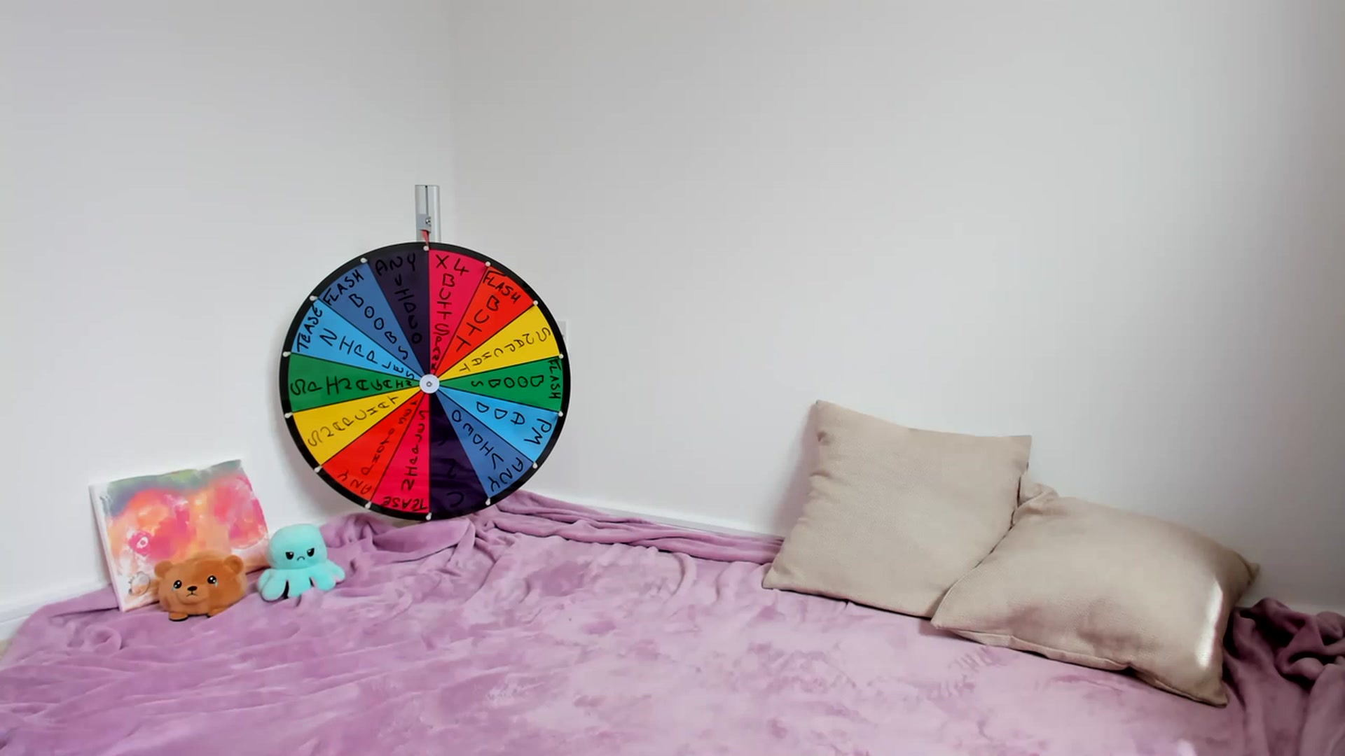 Gallery image thumbnail from JessieBear_'s myfreecams stream on, 05/04/2023, 11:48 image 2 of 20