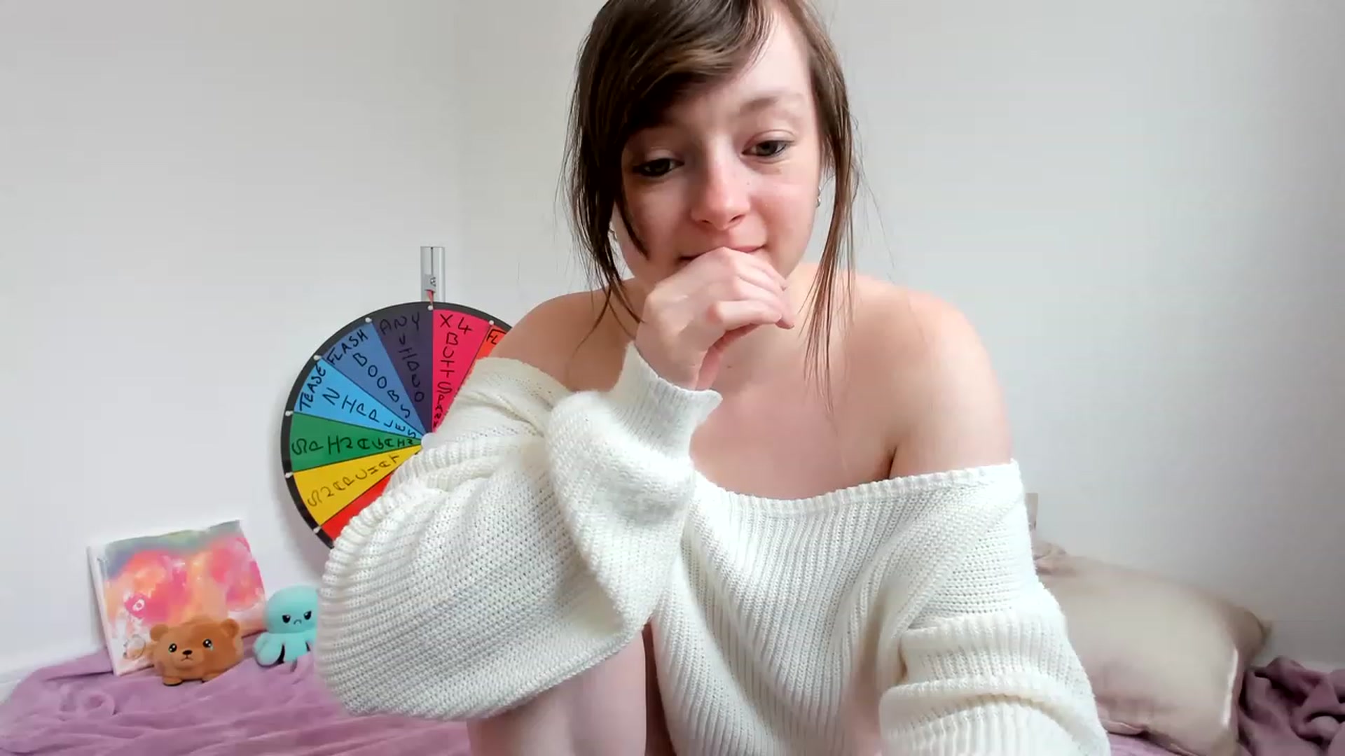 Gallery image thumbnail from JessieBear_'s myfreecams stream on, 05/04/2023, 11:48 image 3 of 20