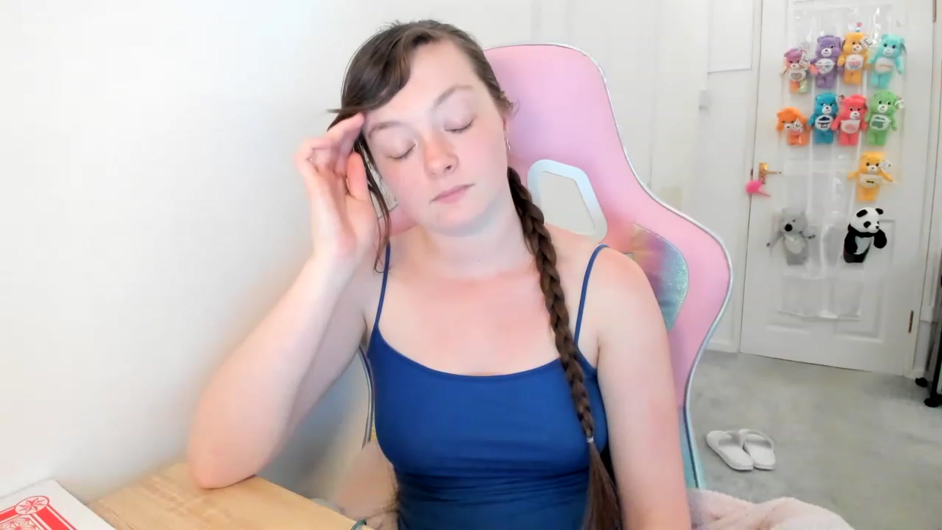 Gallery image thumbnail from JessieBear_'s myfreecams stream on, 05/10/2023, 20:24 image 4 of 20
