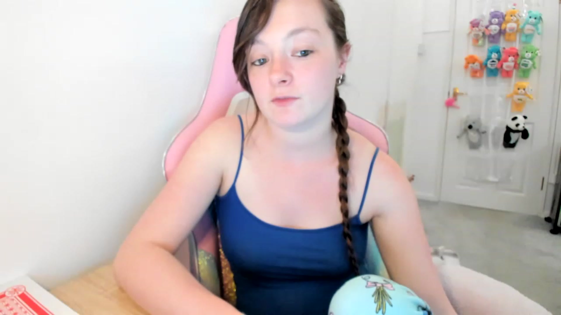 Gallery image thumbnail from JessieBear_'s myfreecams stream on, 05/10/2023, 20:24 image 13 of 20